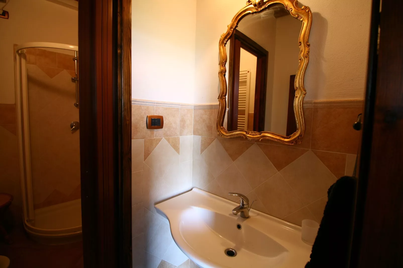 Capanna-Bathroom