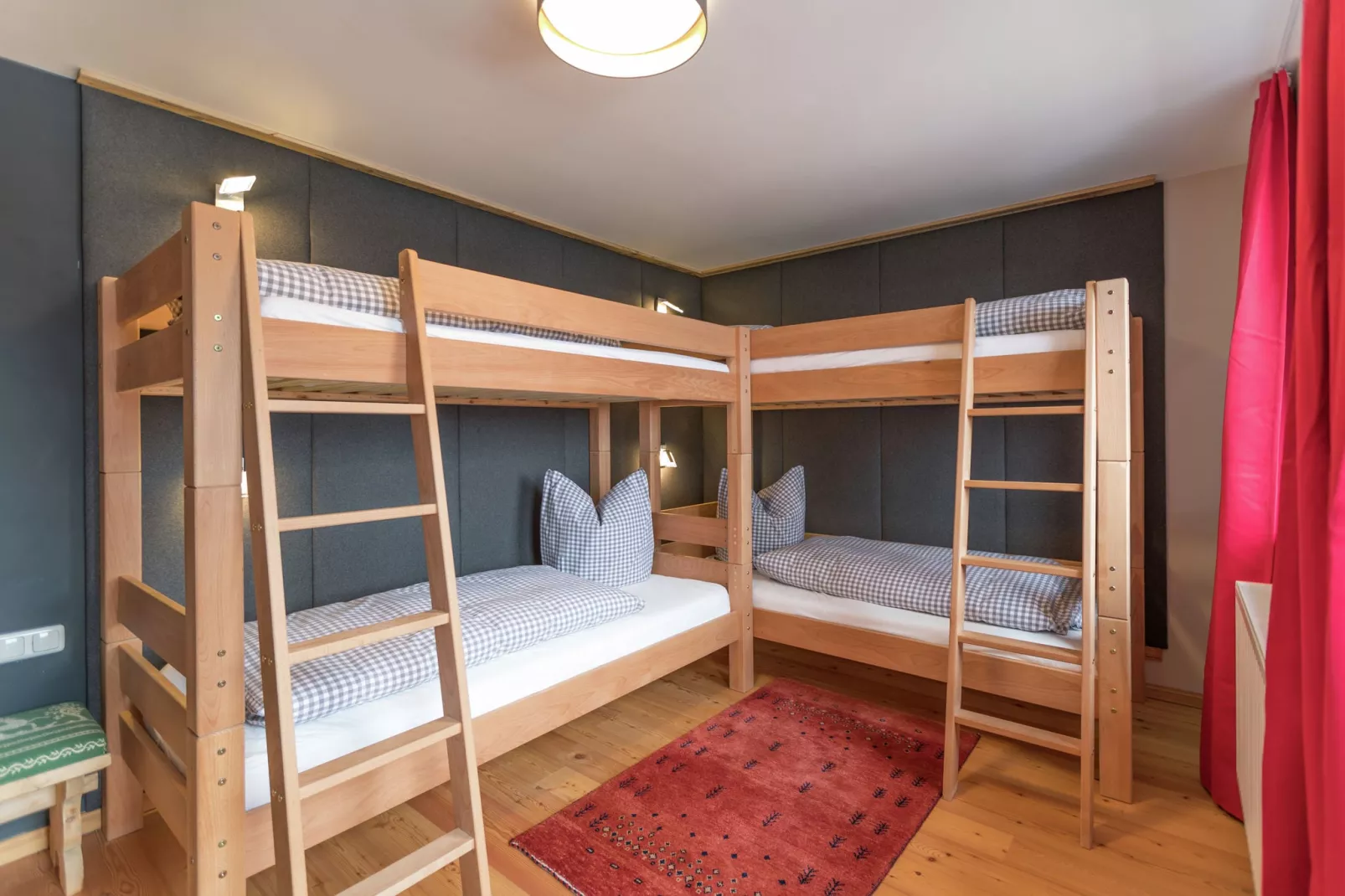 Chalet Kaiserliebe II-Bedroom