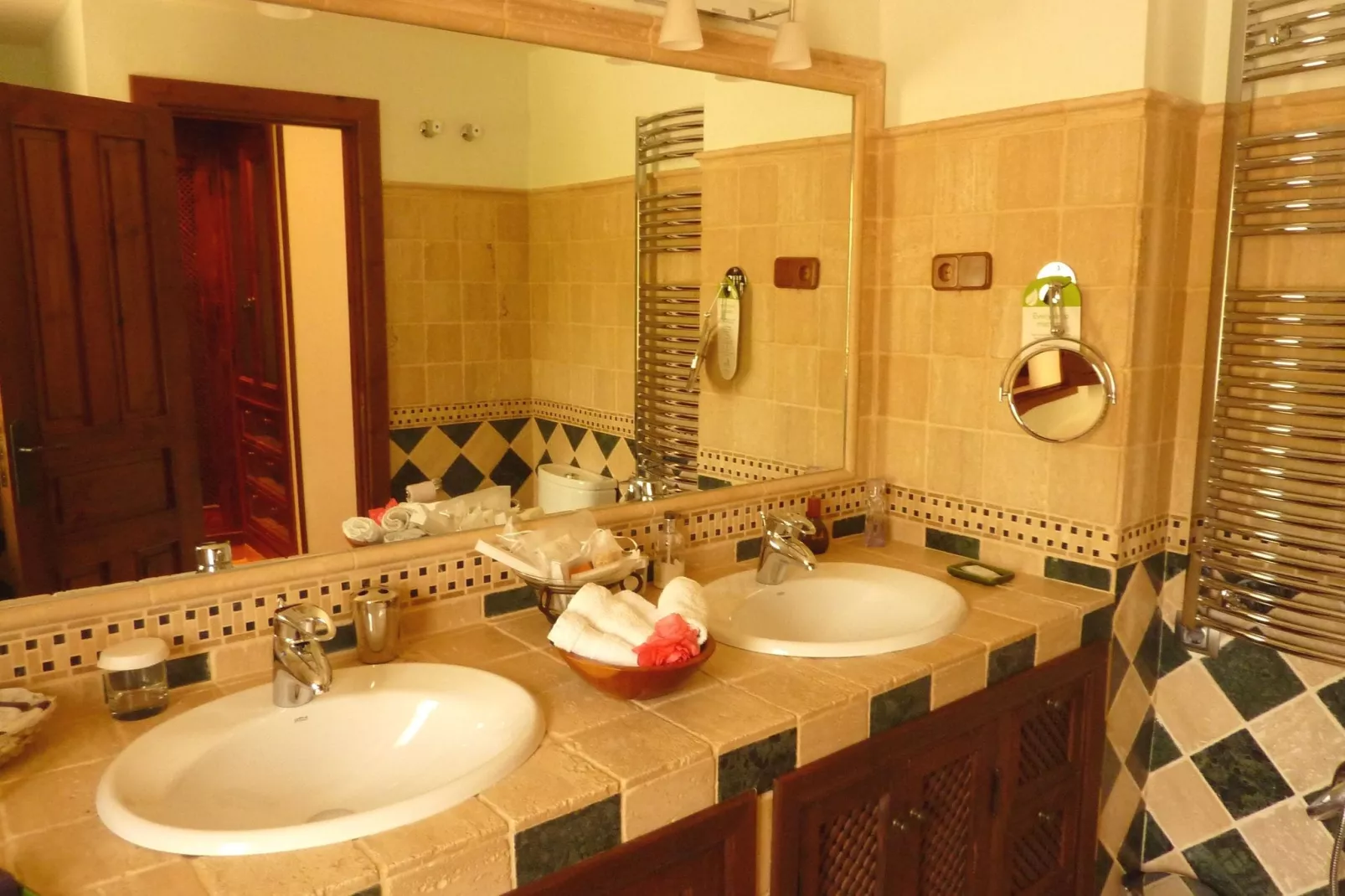 Villa Los Chaparros-Badezimmer
