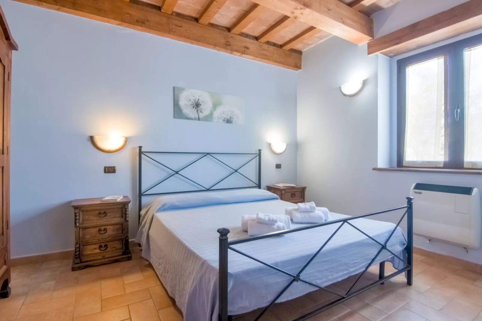 Amarena-Bedroom