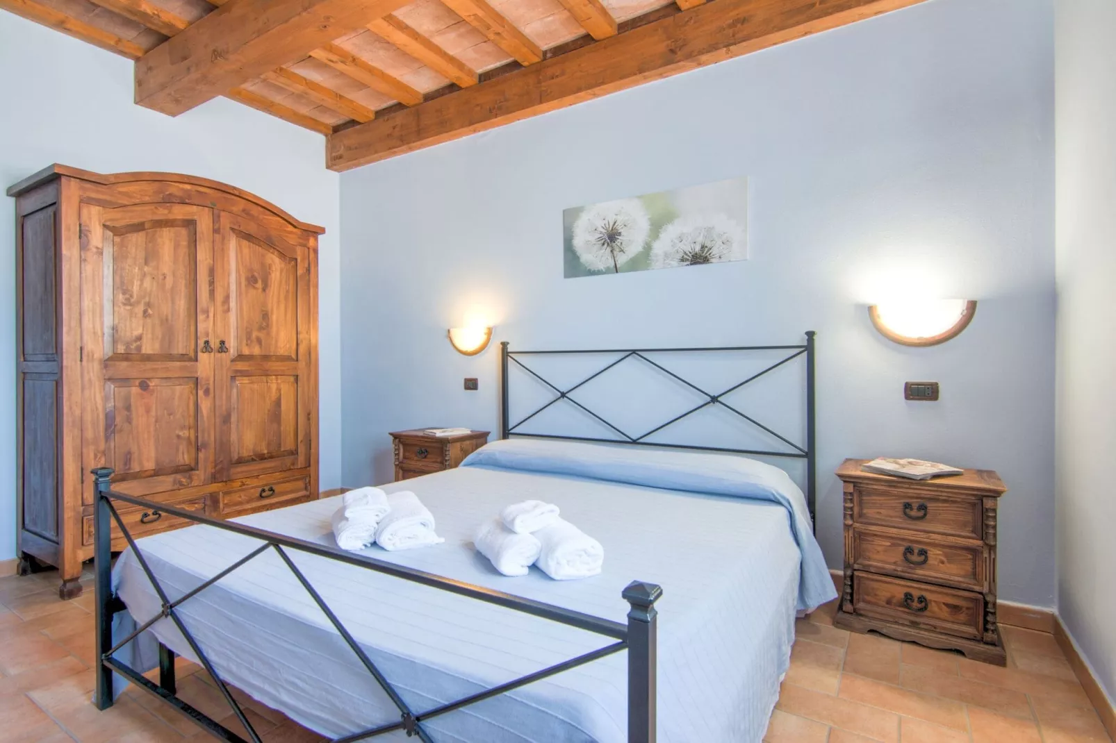 Amarena-Bedroom