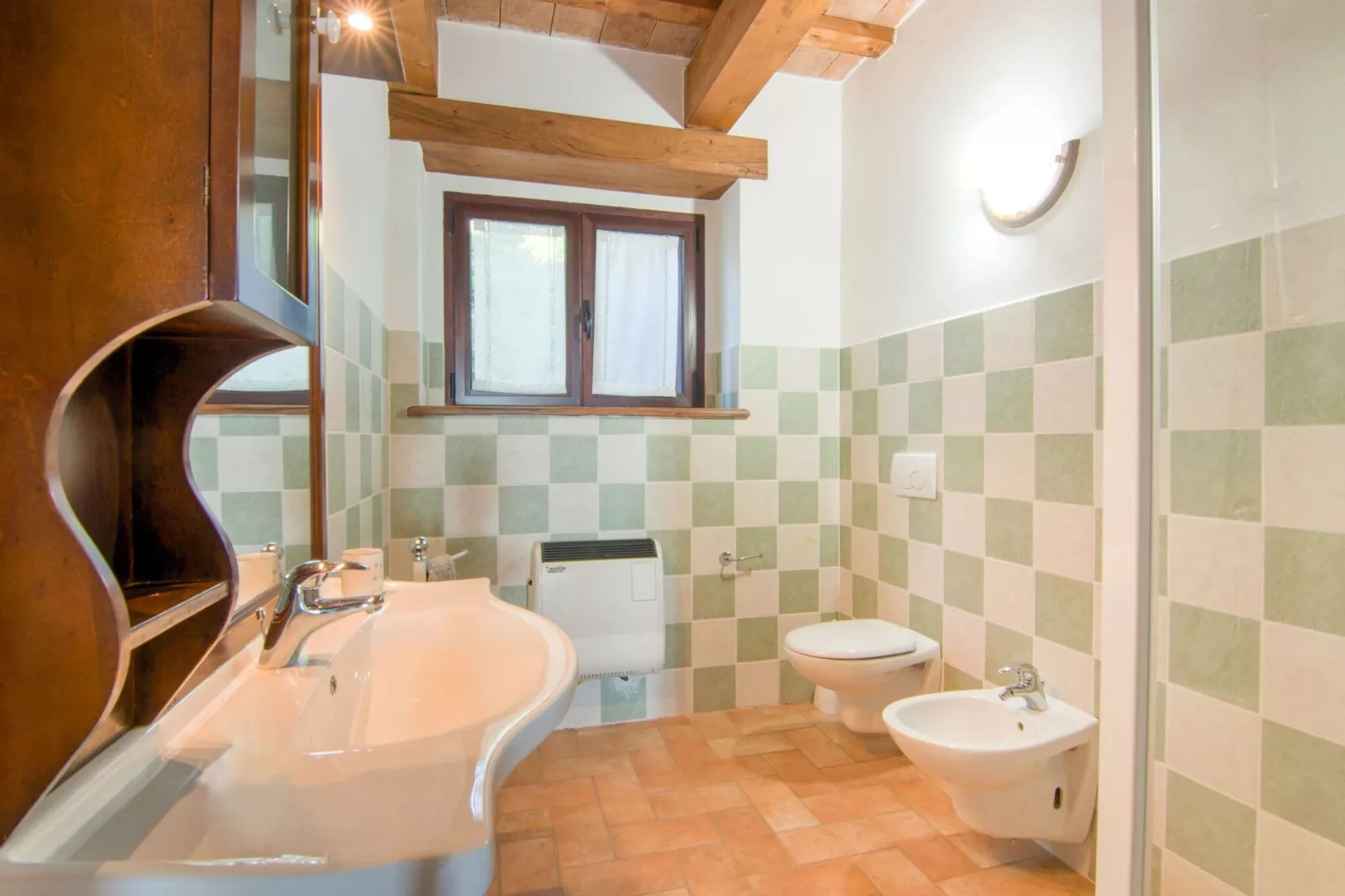Amarena-Bathroom