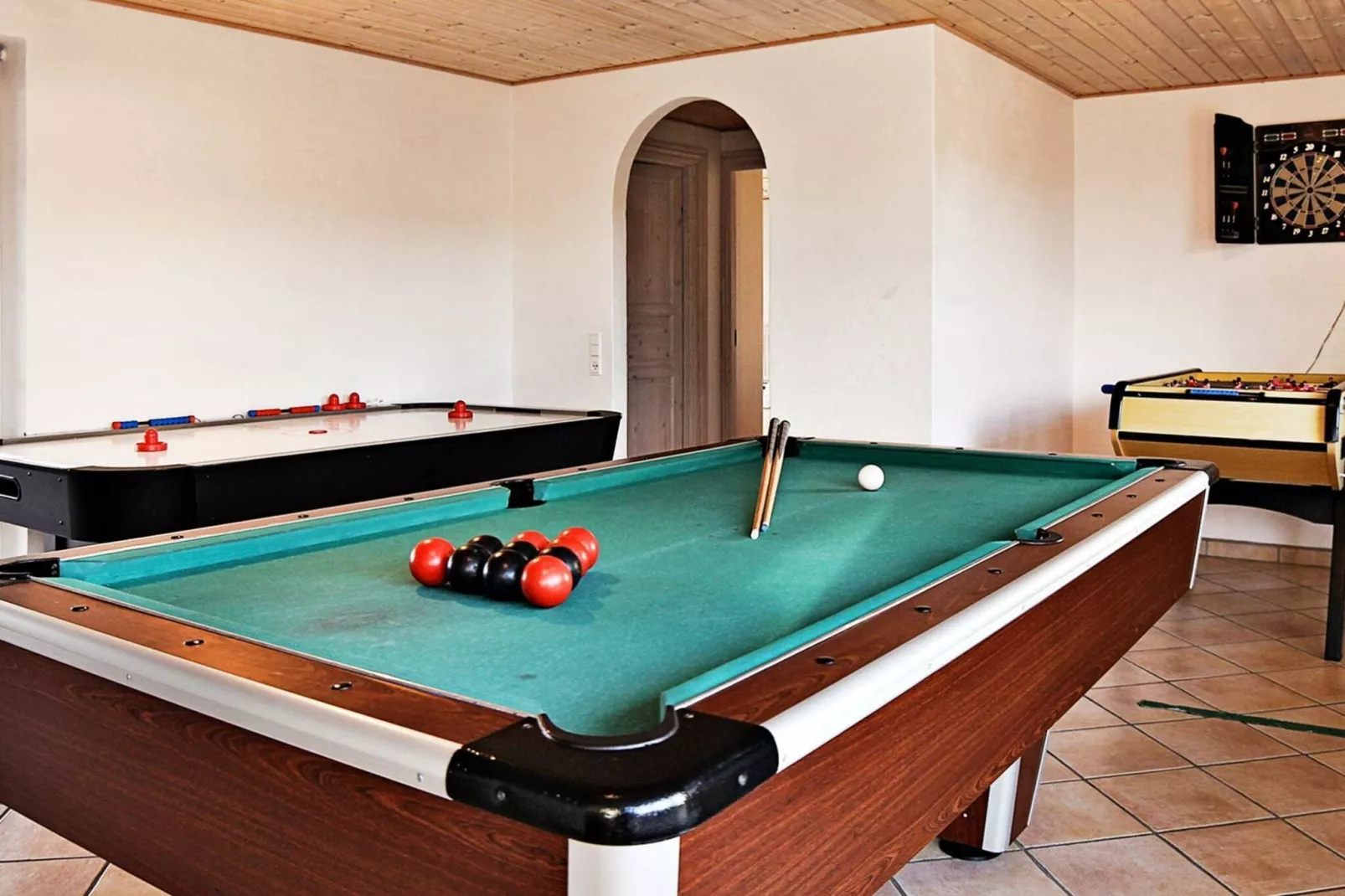 16 person holiday home in Hvide Sande-Indoor