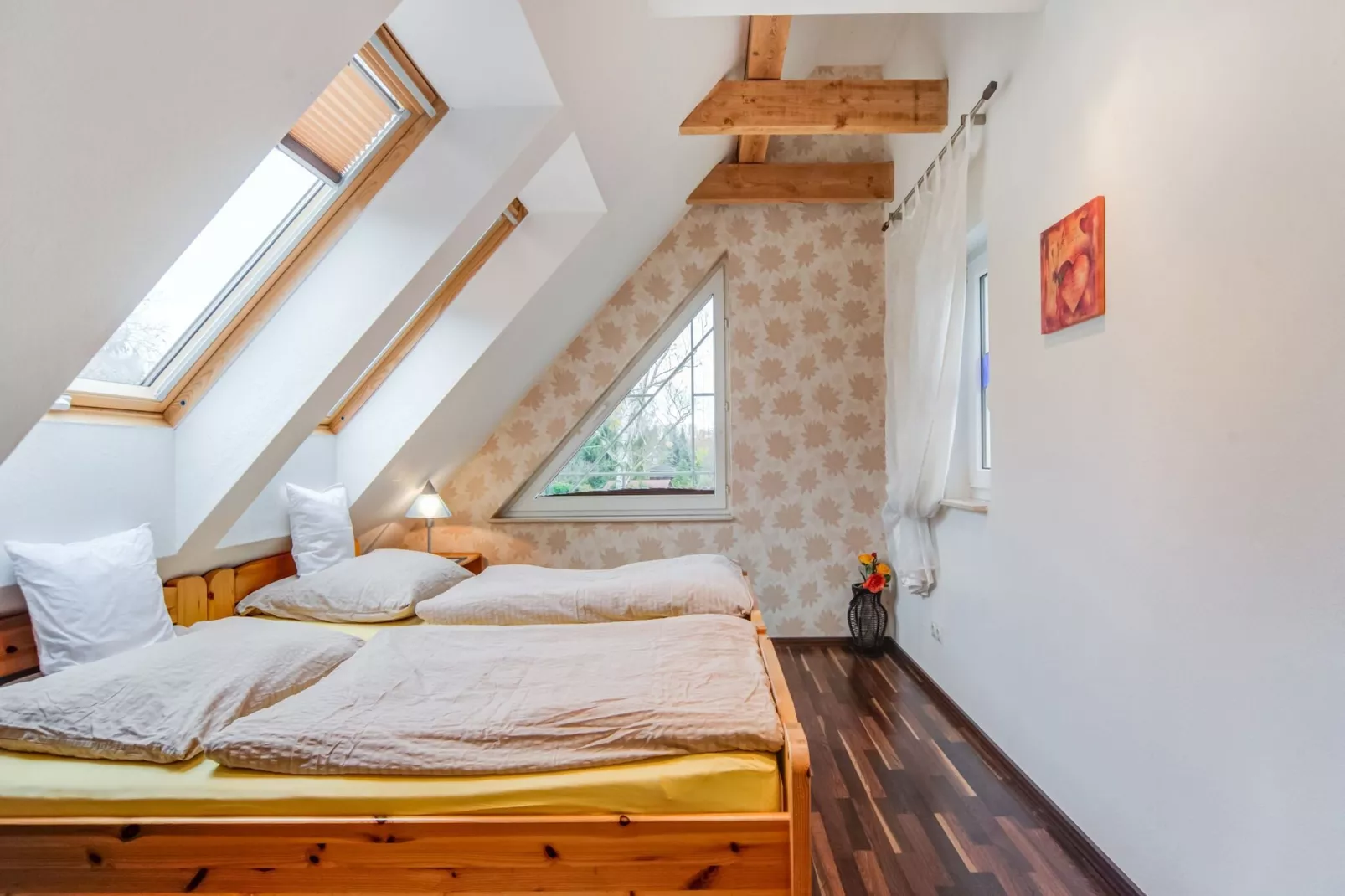 Tina-Bedroom
