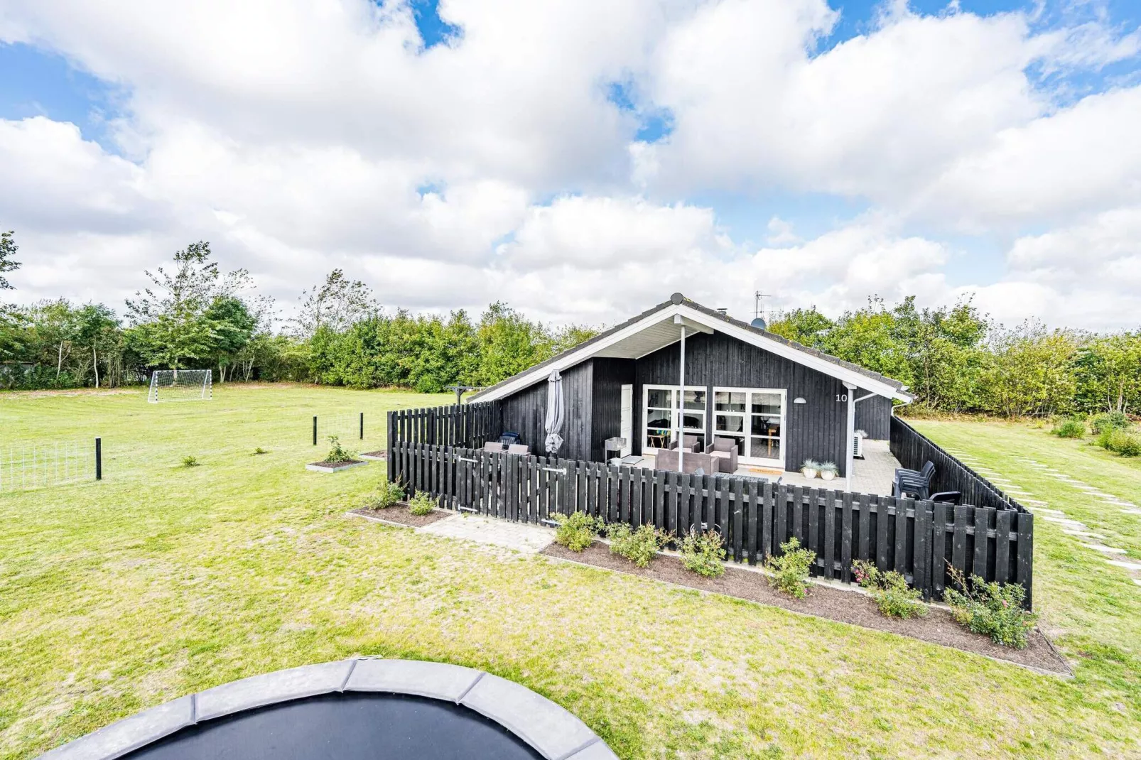 6 person holiday home in Tarm