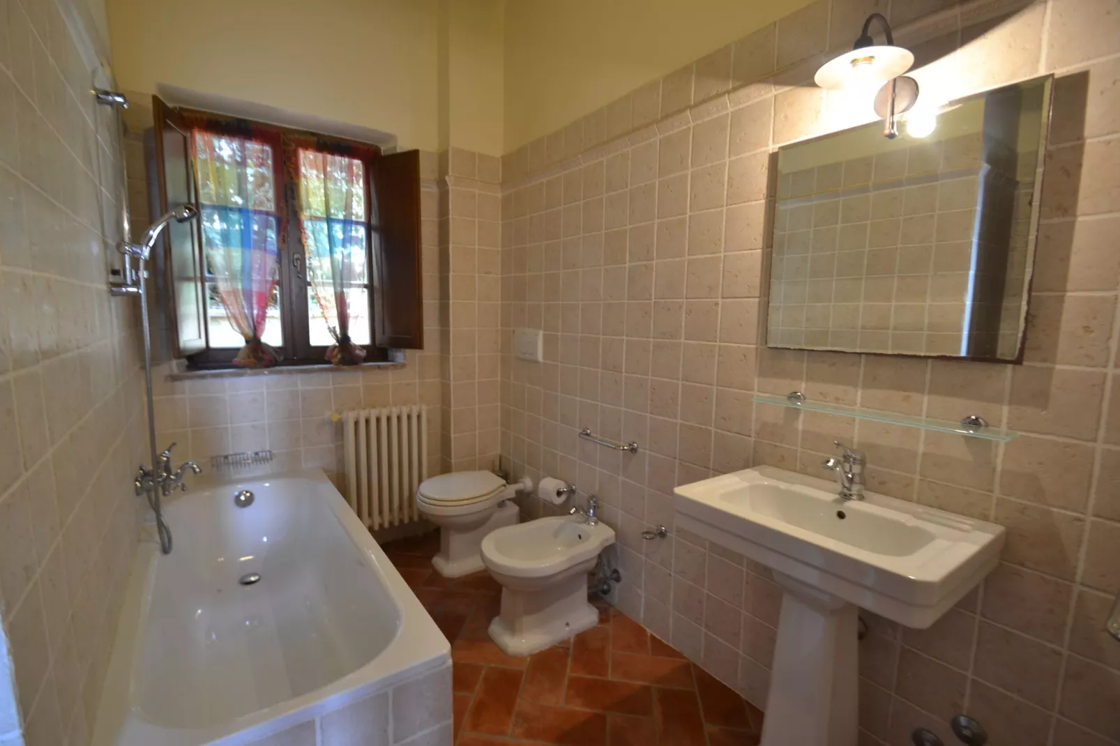 Garbo-Bathroom