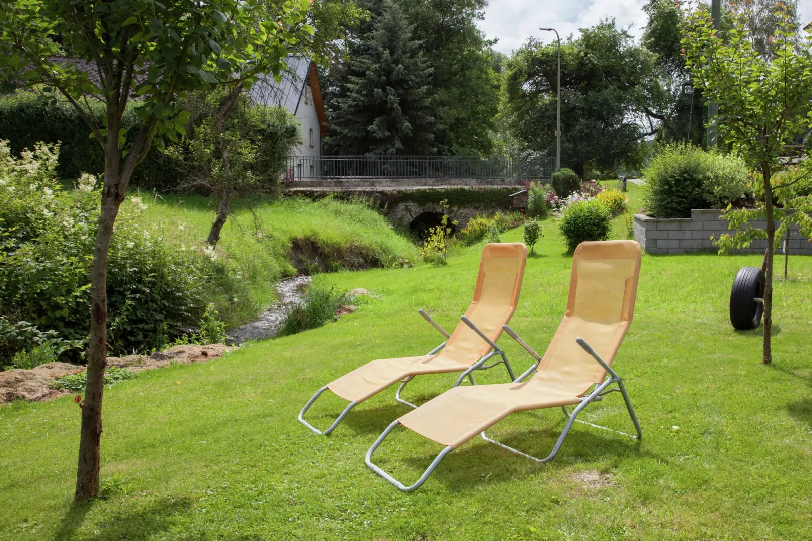 Sonne-Gardens summer