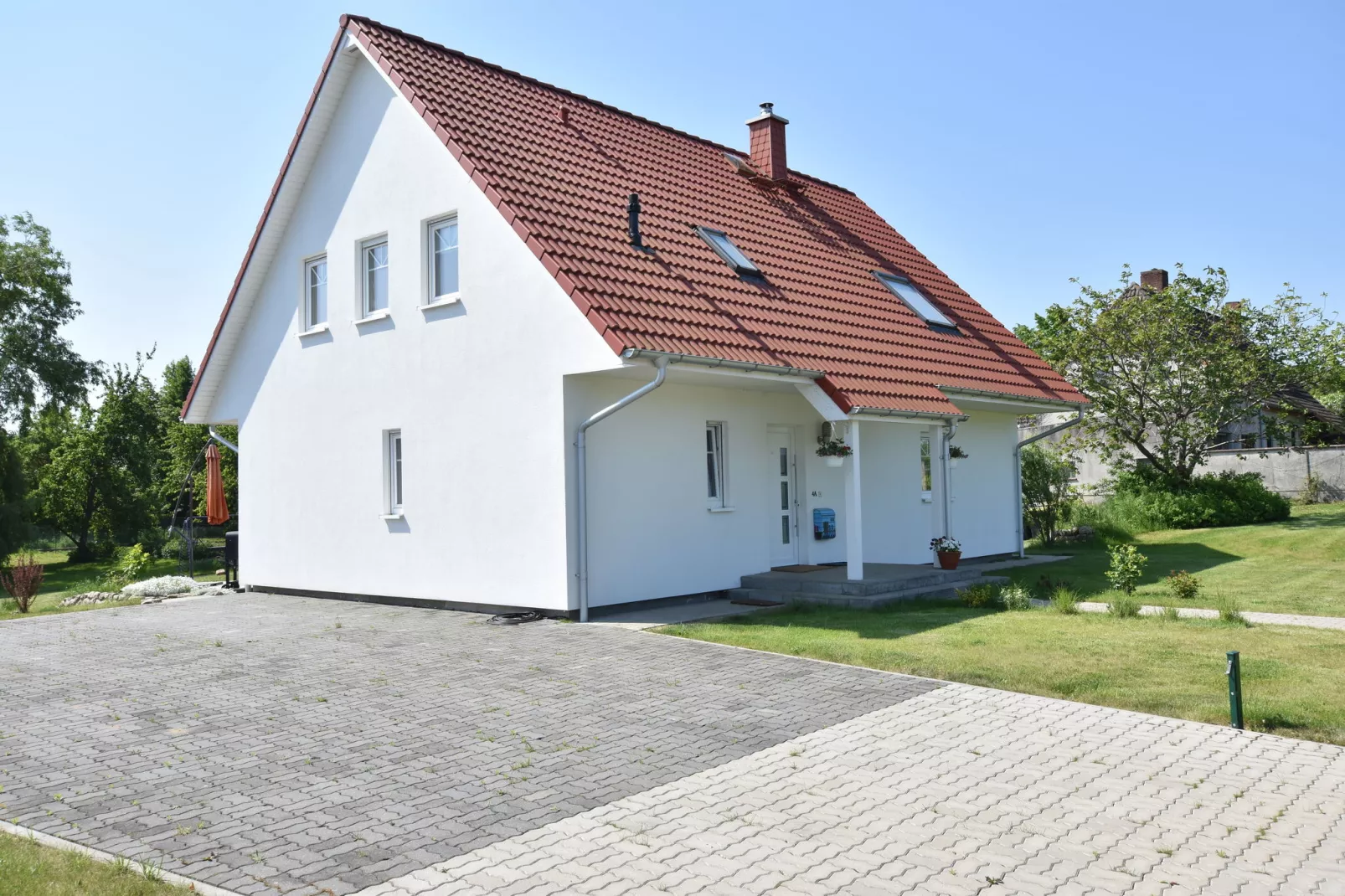 Ferienhaus nahe Insel Poel mit Kamin Terrasse und Garten-Exterior summer