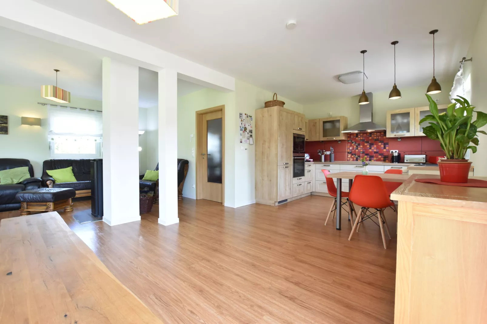 Ferienhaus nahe Insel Poel mit Kamin Terrasse und Garten-Living room