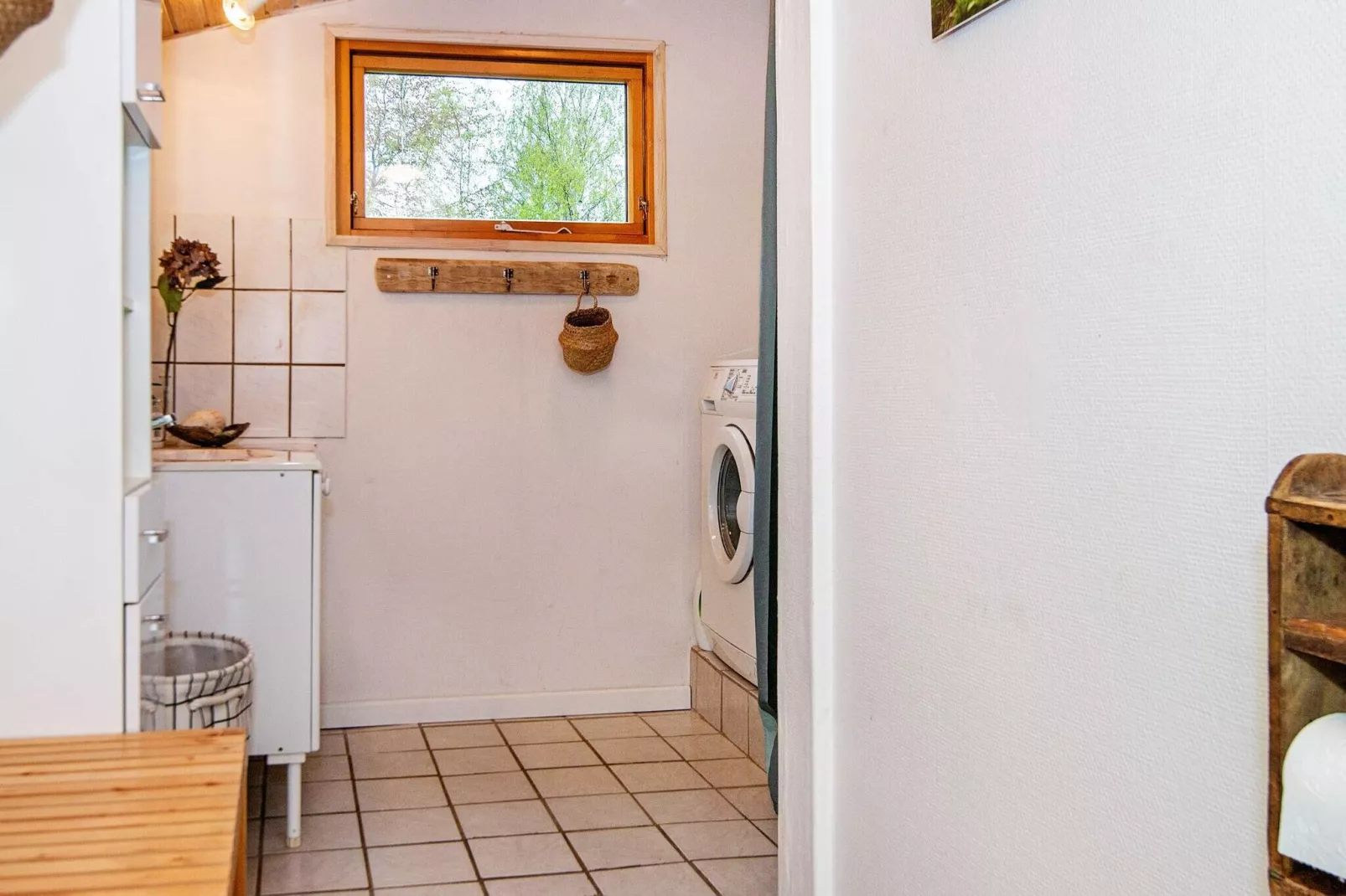 6 person holiday home in Rønde-Indoor