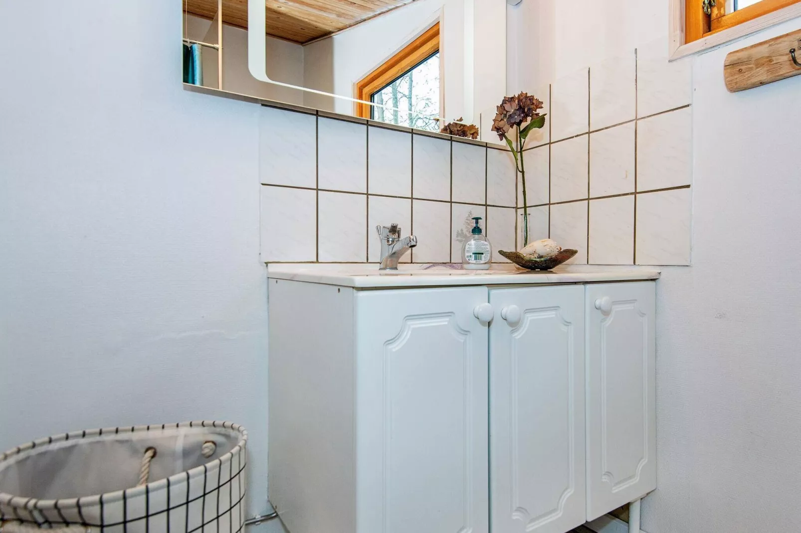 6 person holiday home in Rønde-Indoor