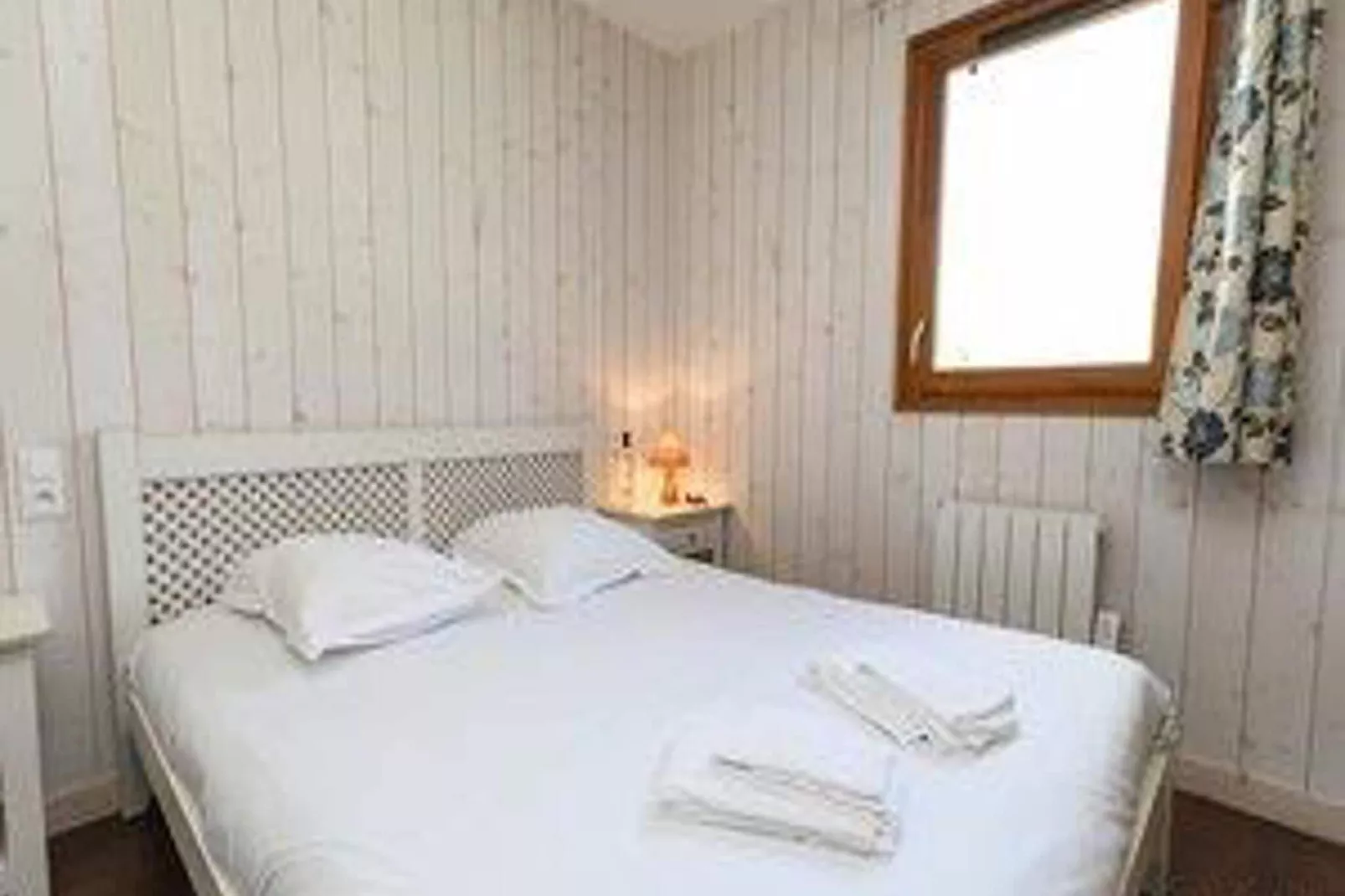 Le Domaine des Monédières-Schlafzimmer