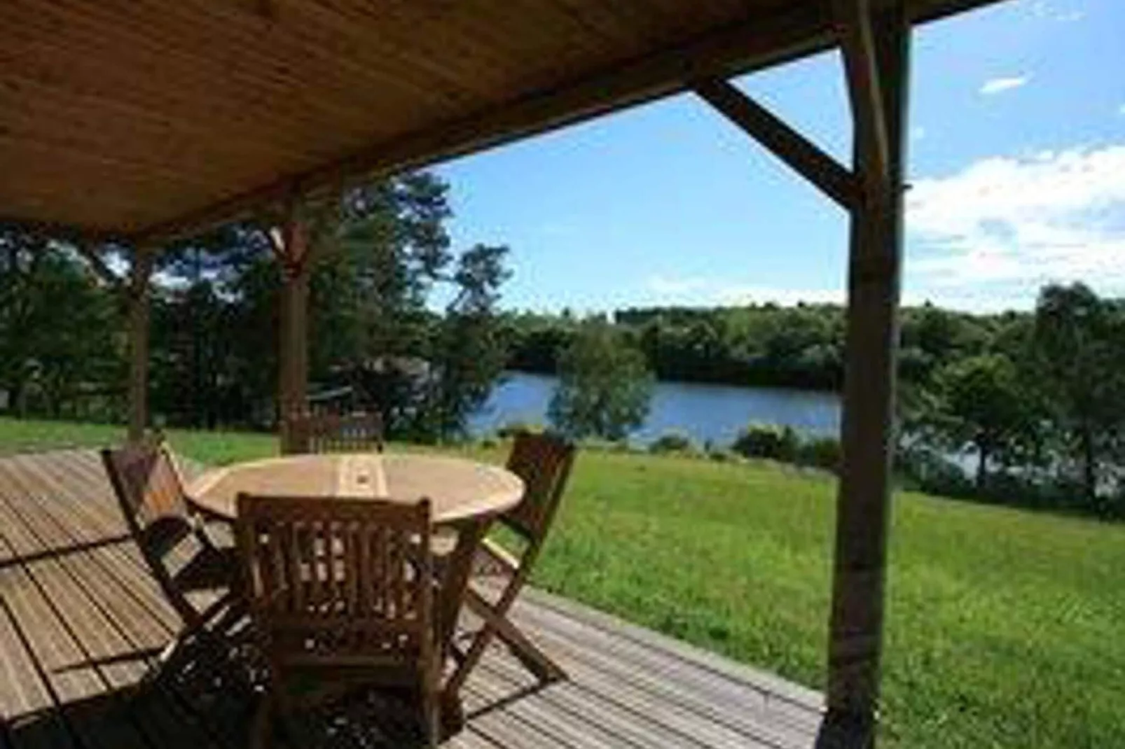 Le Domaine des Monédières-Terrasse/Balkon
