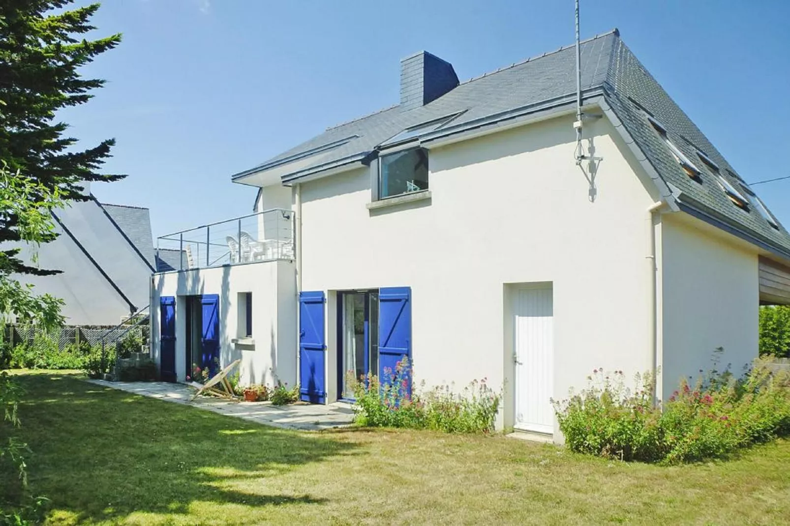 Holiday home Pordic-Exterior summer