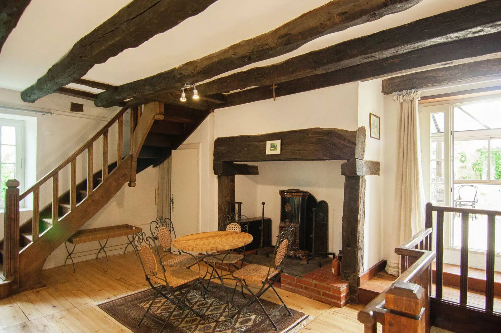 Circaud-Reception hall