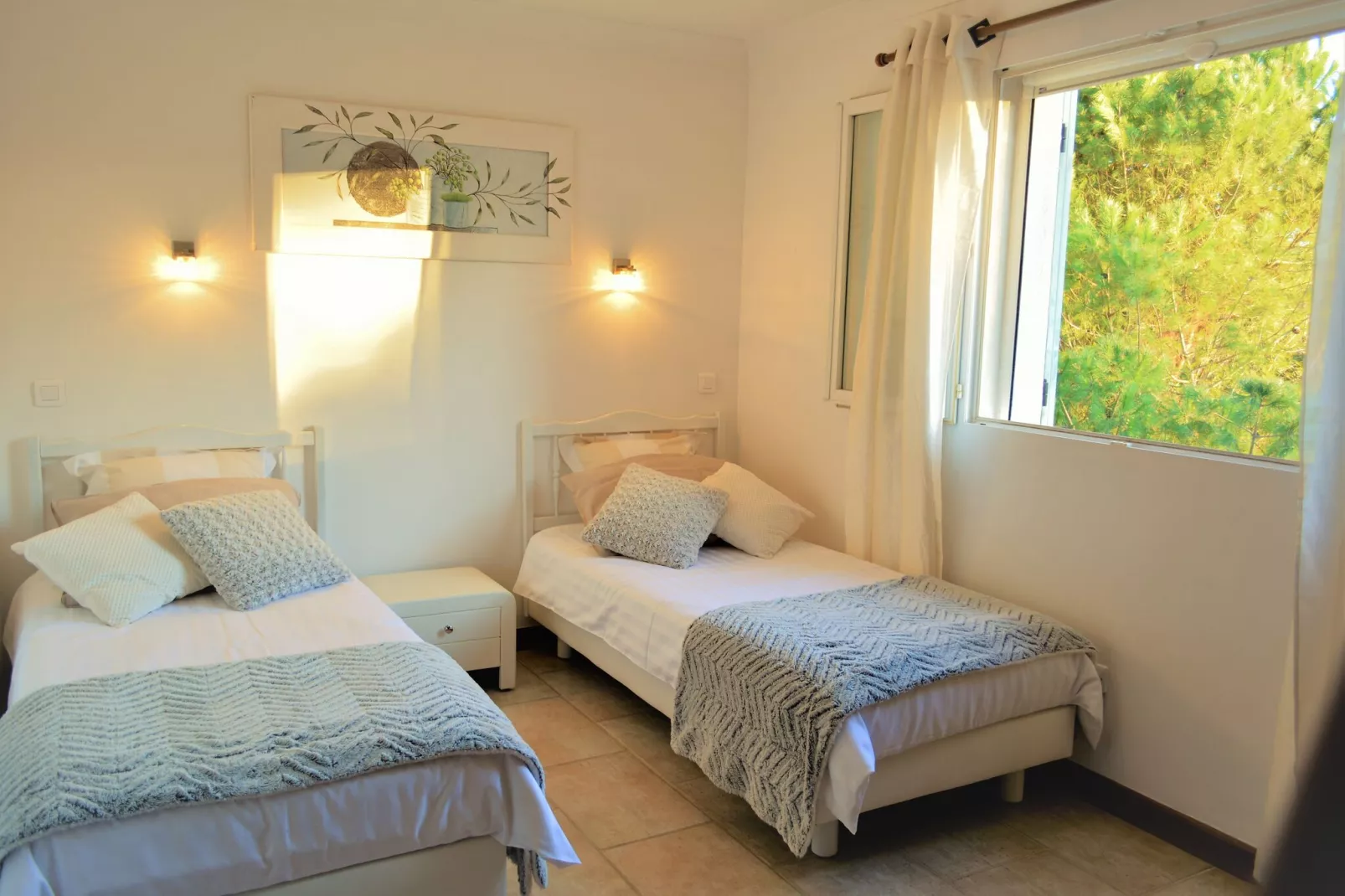 Villa Saint-Paul-Bedroom