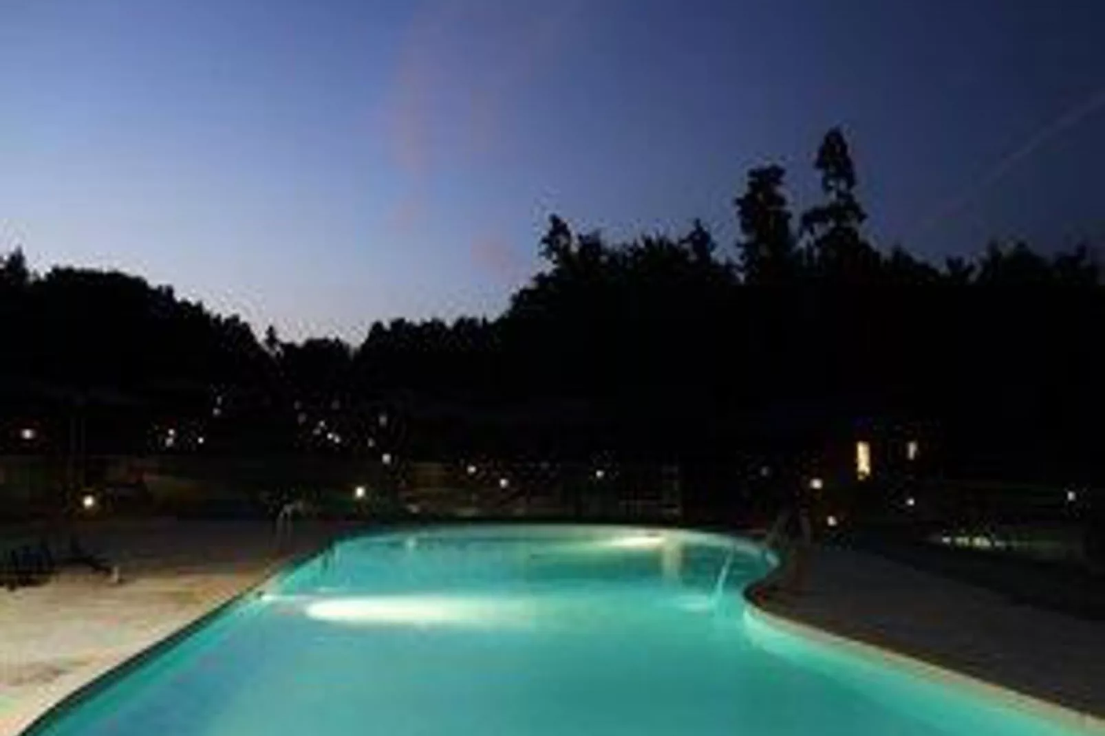 Le Domaine des Monédières-Parkeinrichtungen