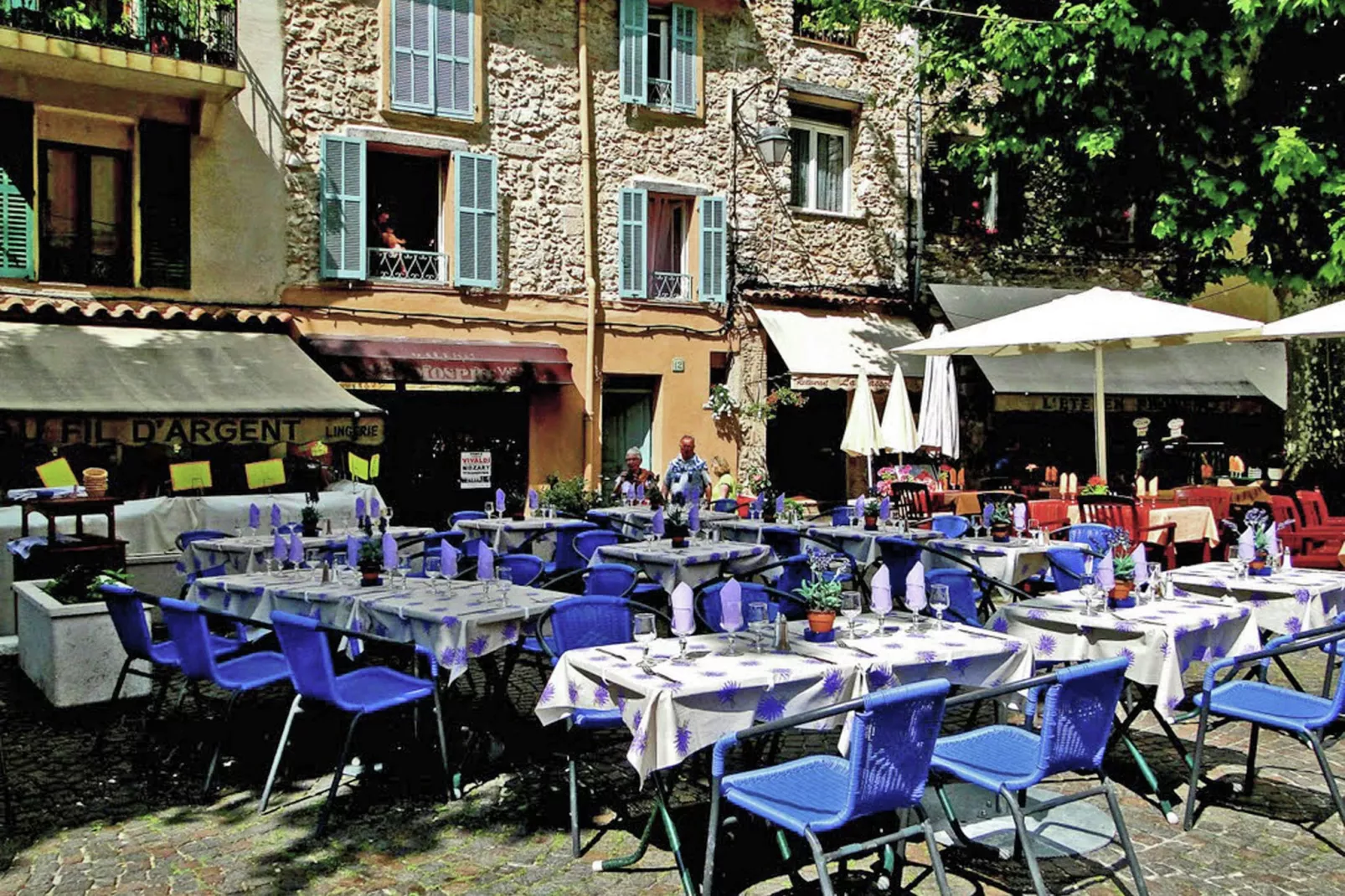 Villa Saint-Paul-Areas summer 1km