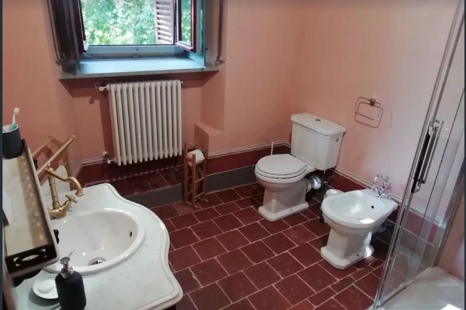 Castello di Robella-Bathroom