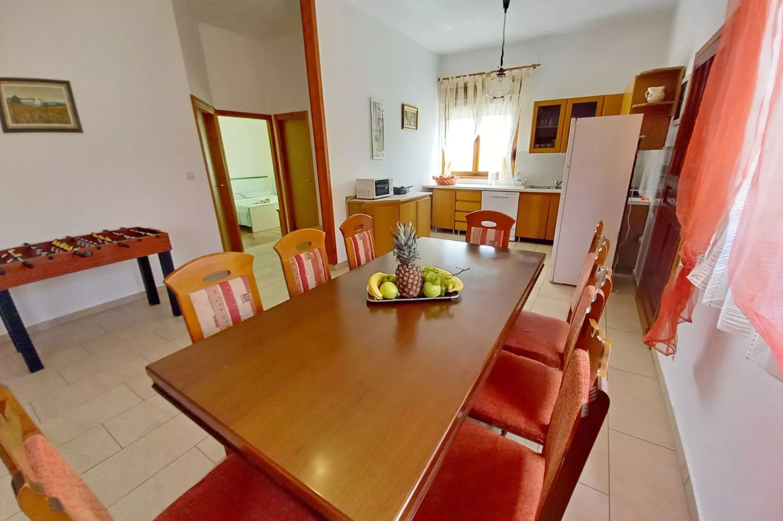 Oliva-Dining room