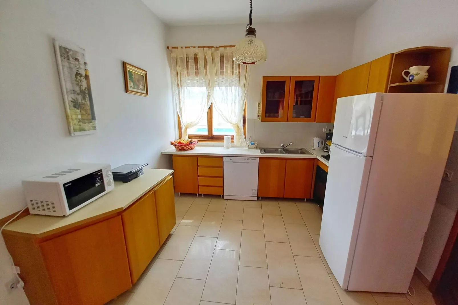 Oliva-Kitchen