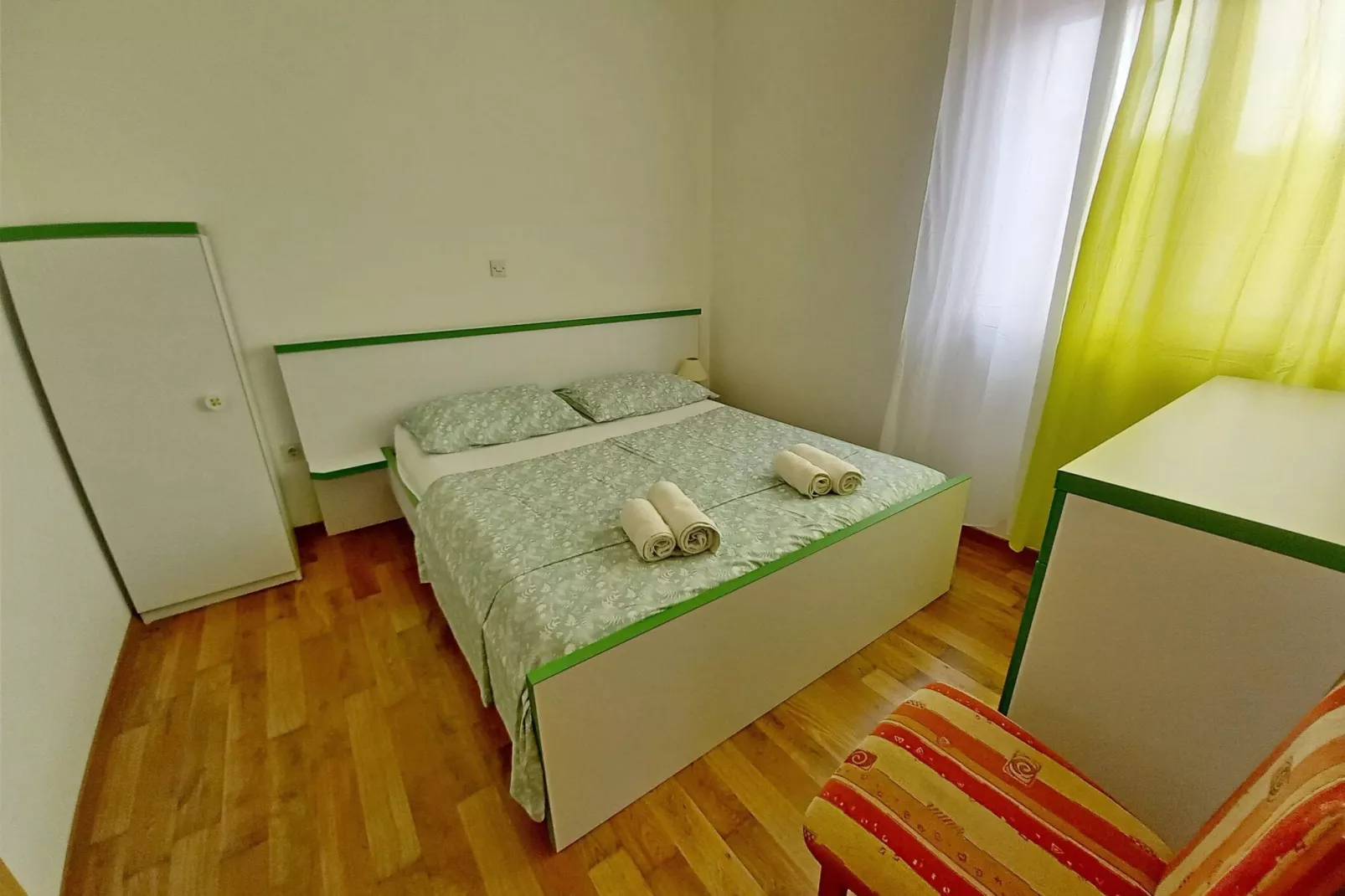 Oliva-Bedroom