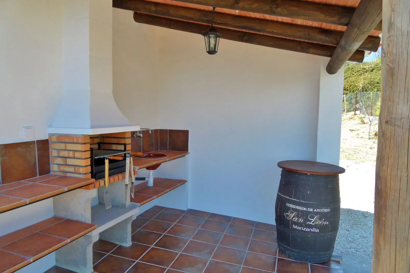 El Trigal-Facilities