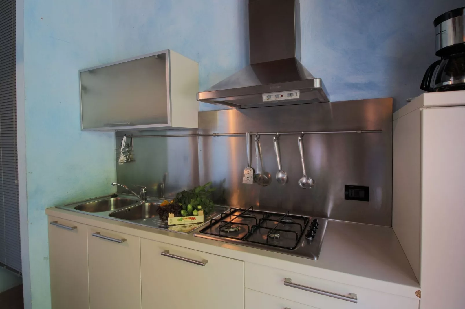 Podere Pulicciano Cantina-Kitchen