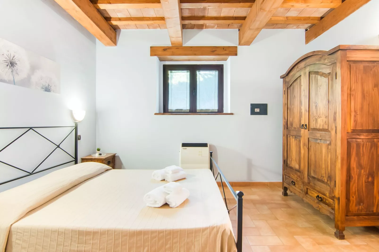 Bianchello-Bedroom