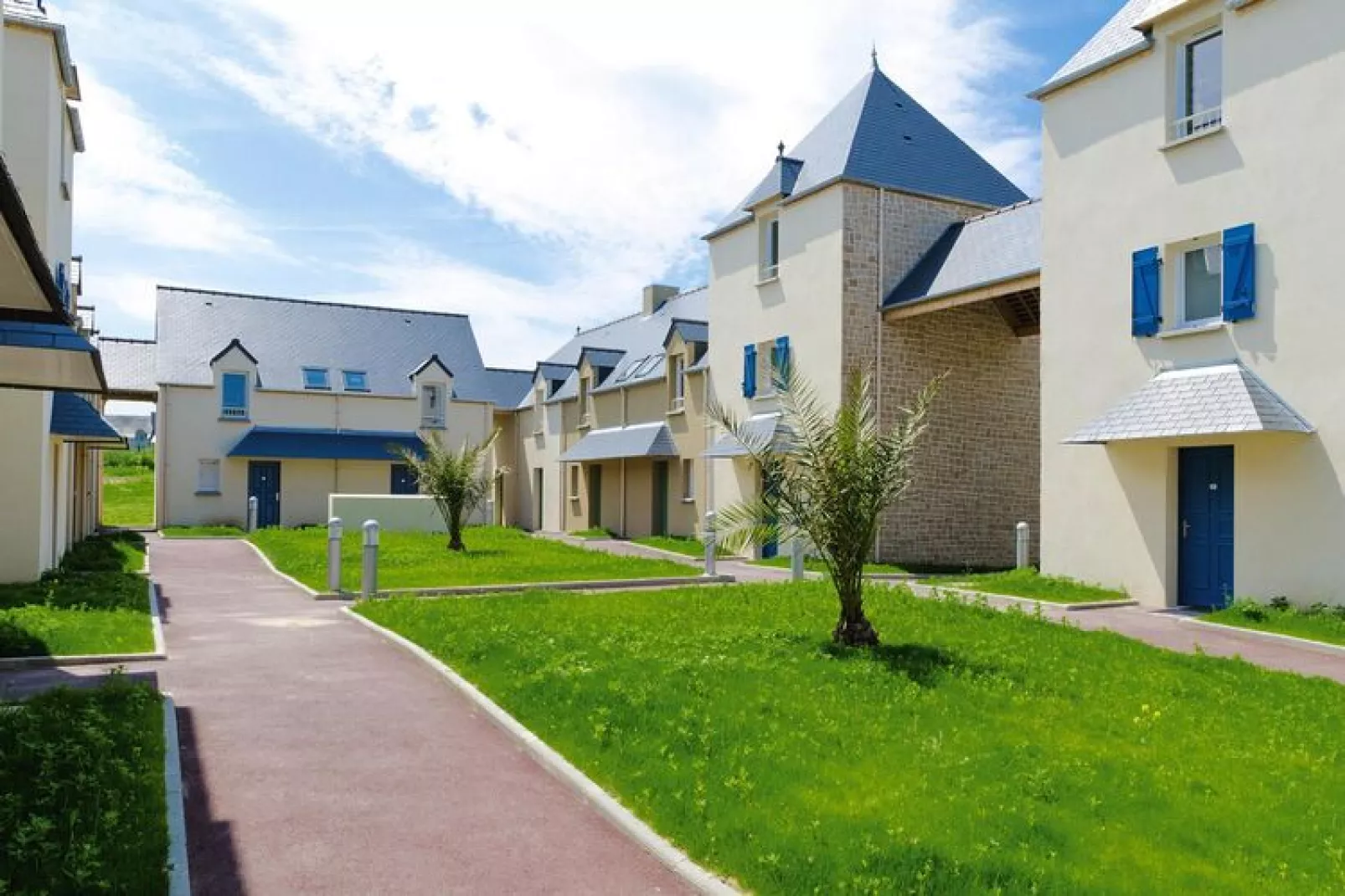 Residence Le Domaine des Mauriers St Malo // T4 Duplex 8 Pers-Außenbereich Sommer