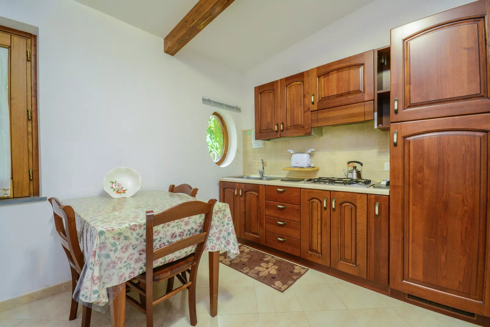 Edera-Dining room