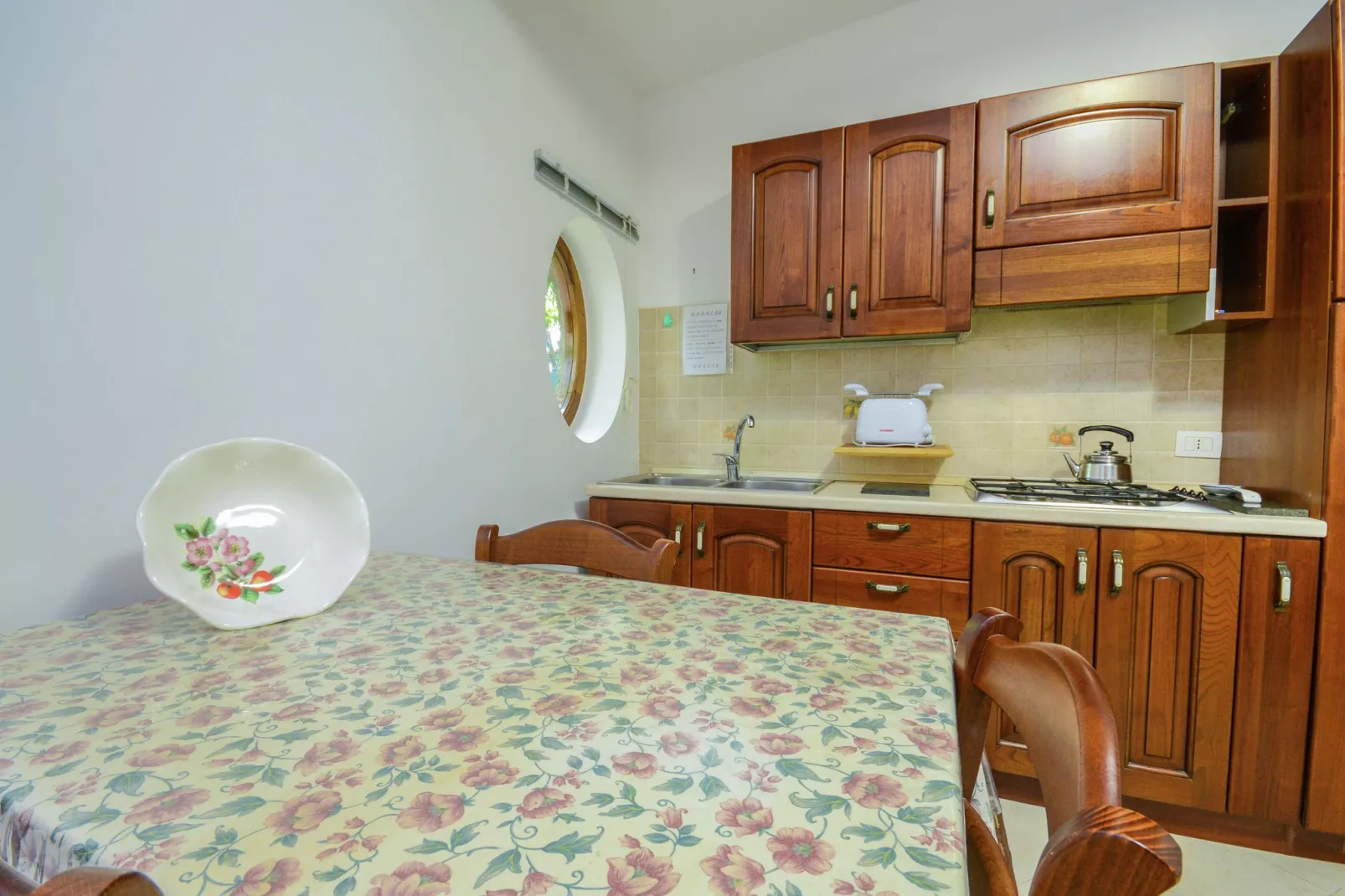 Edera-Dining room