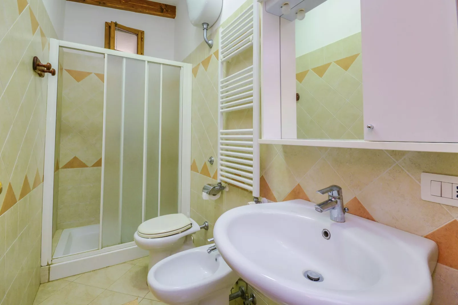 Edera-Bathroom