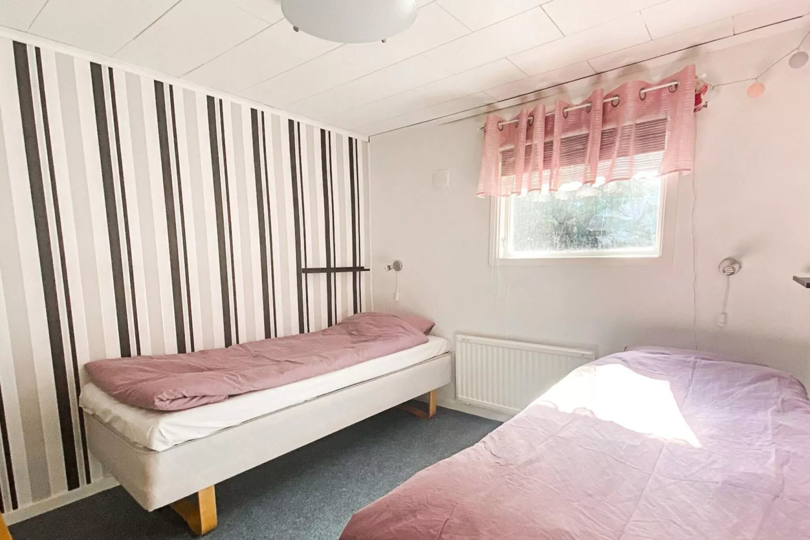 6 person holiday home in FIGEHOLM-By Traum-Indoor