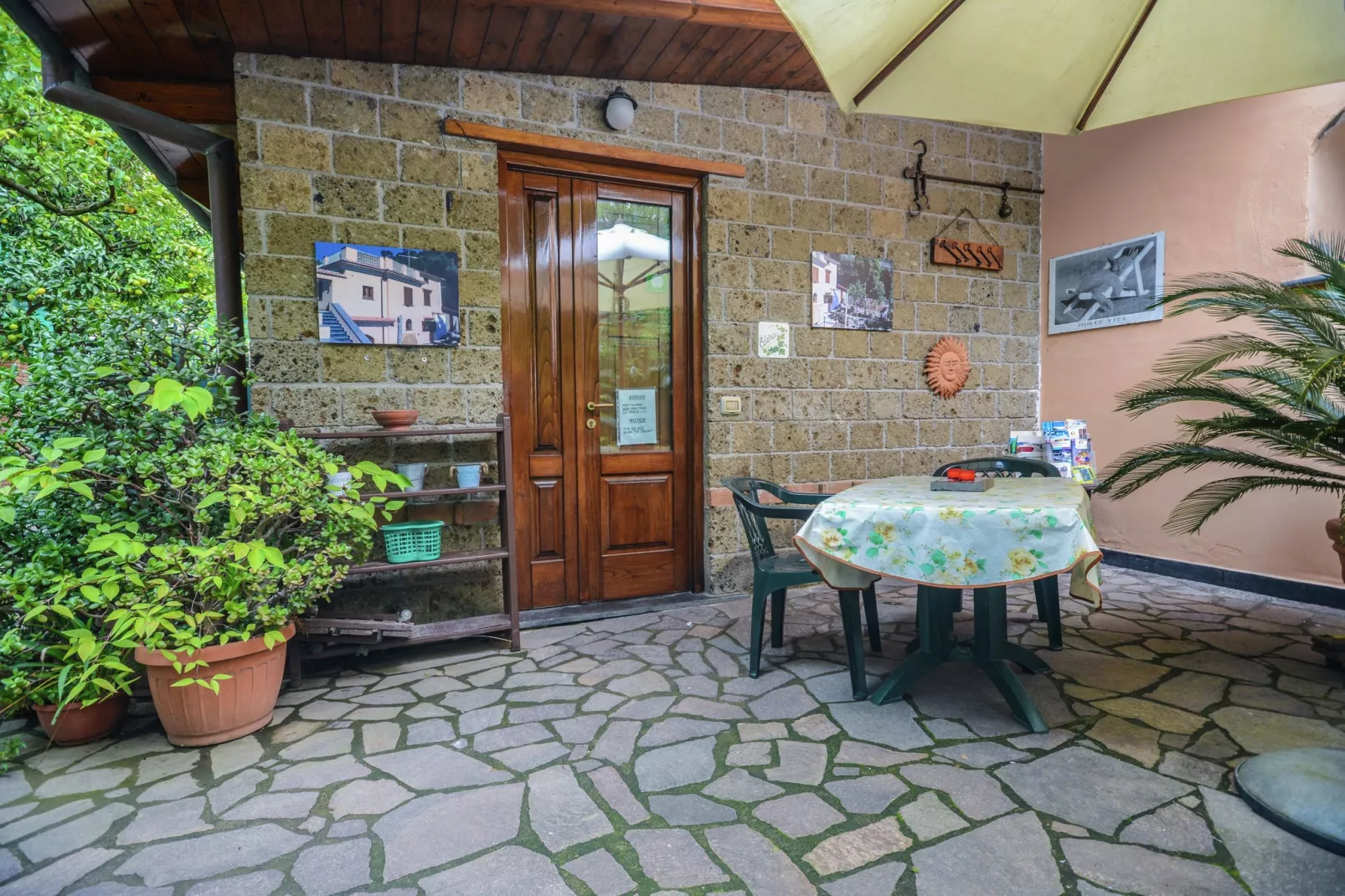Edera-Terrace balcony