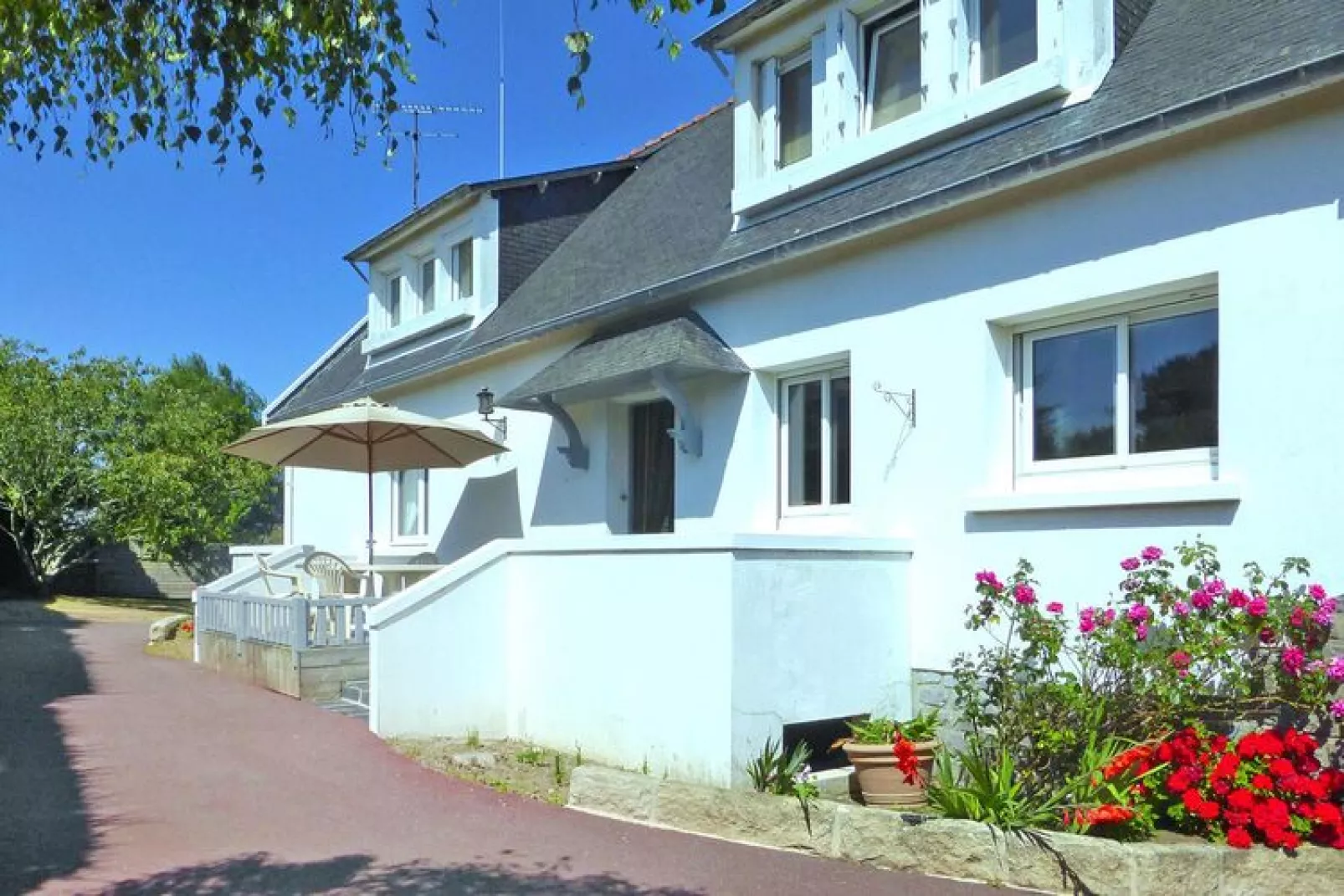 Holiday home Ploubazlanec-Exterior summer