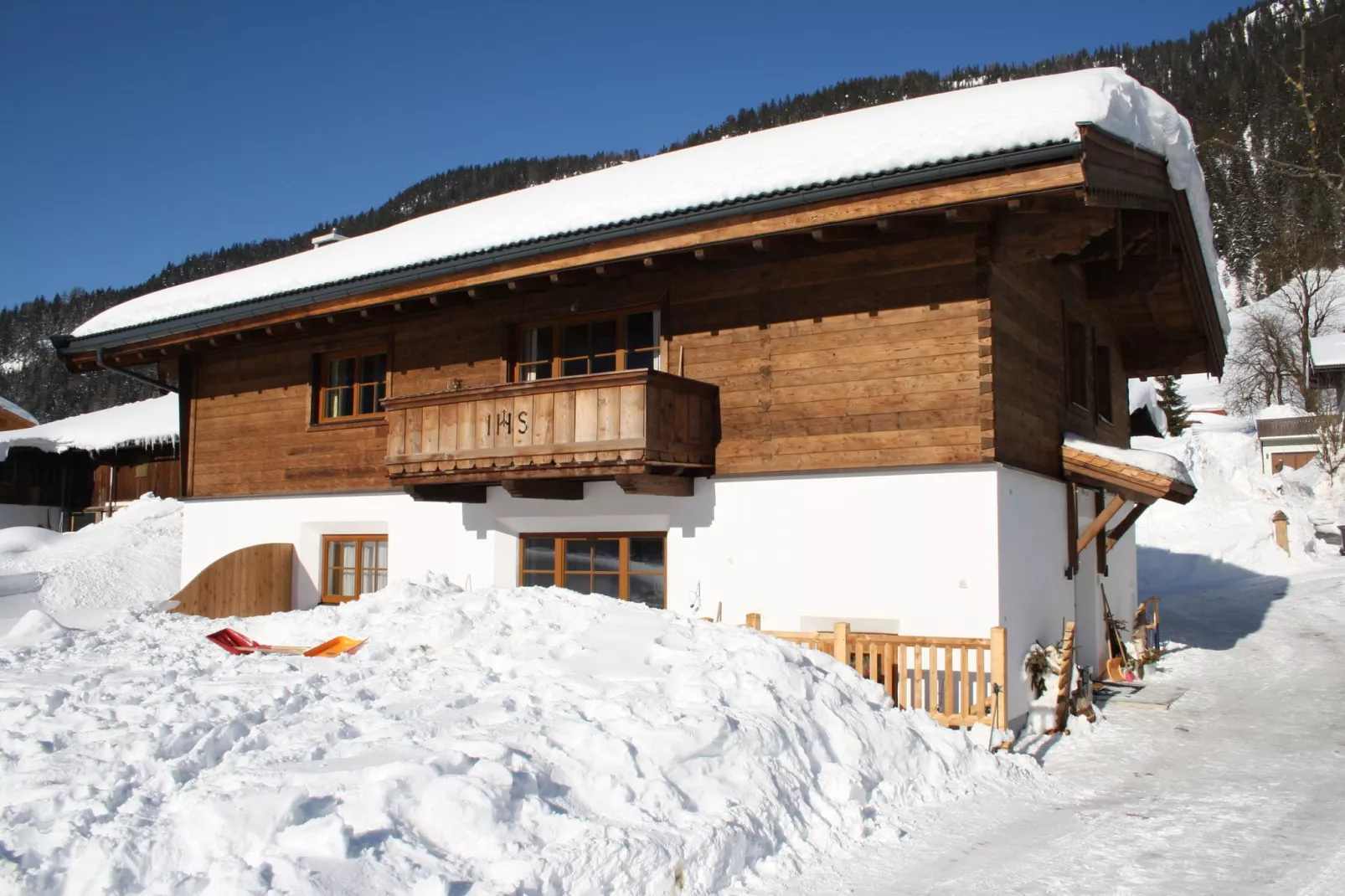Apartment Marchenthorn-Exterior winter