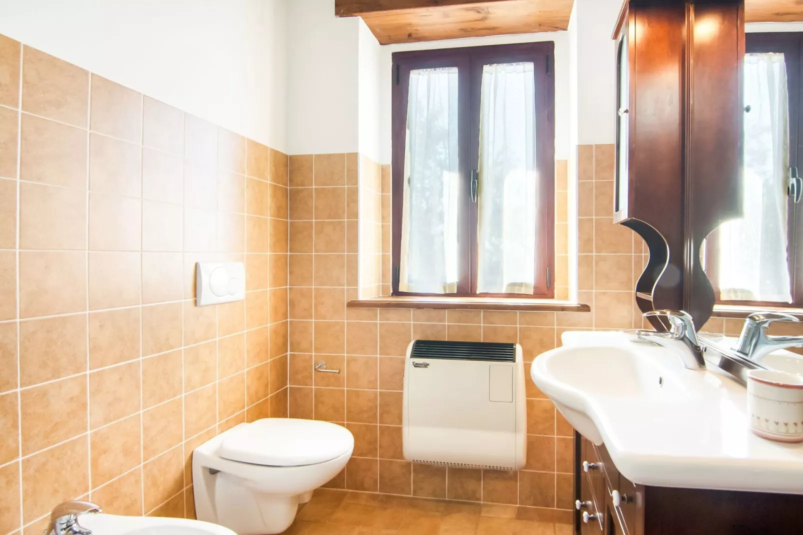 Tartufo-Bathroom