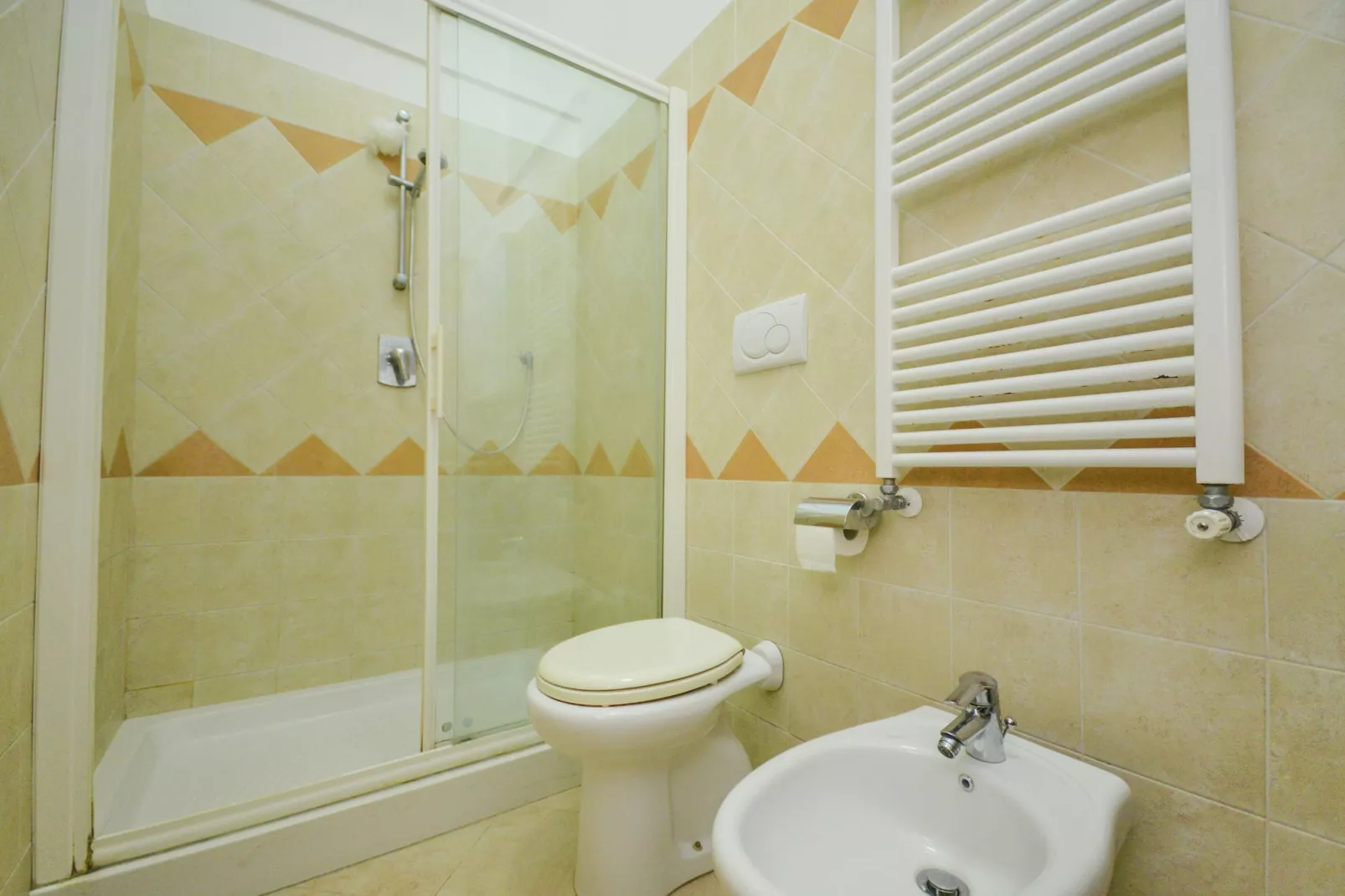 Nunziatina-Bathroom