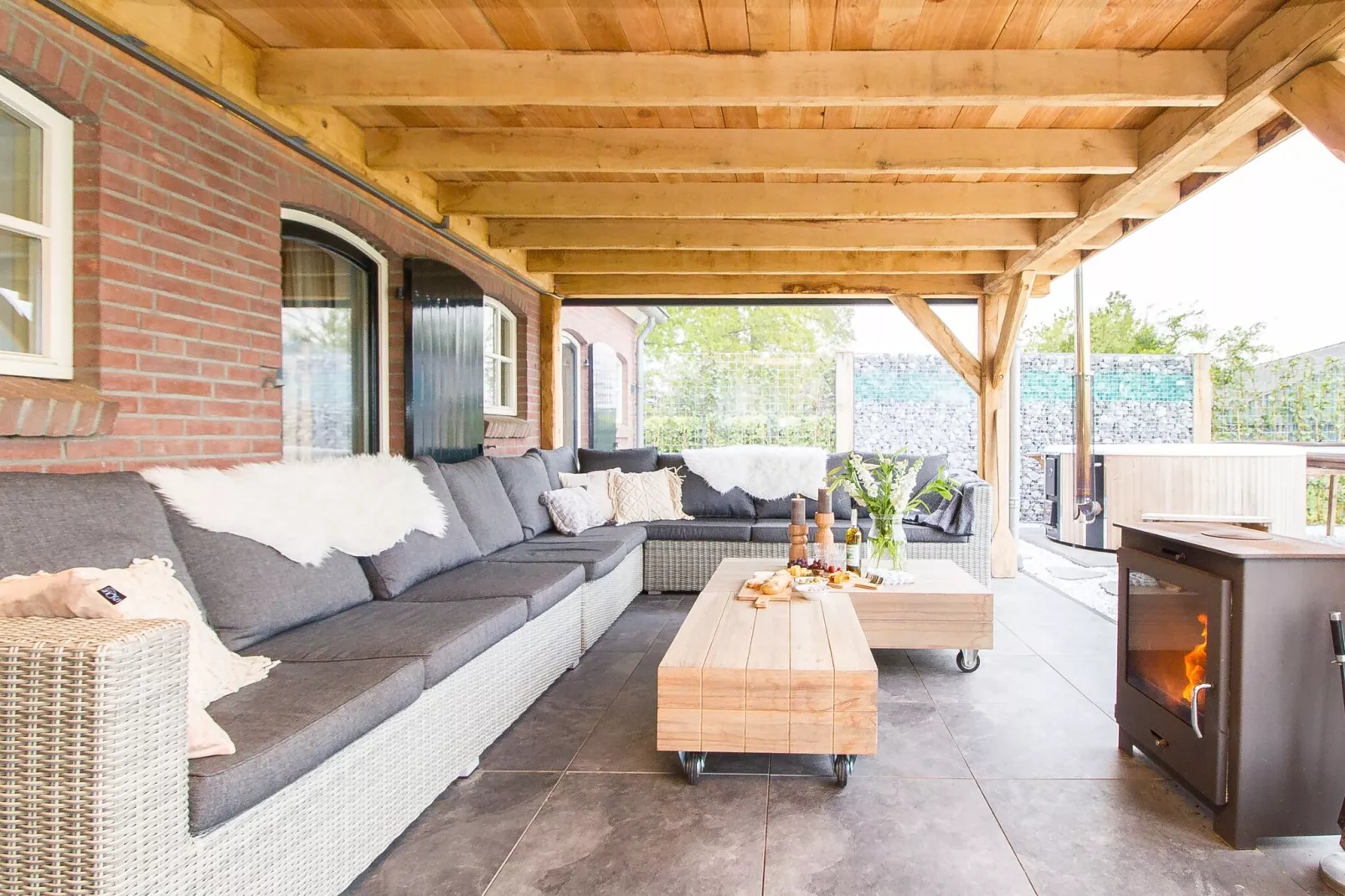Wellness Home Rust en Ruimte-Terrace balcony