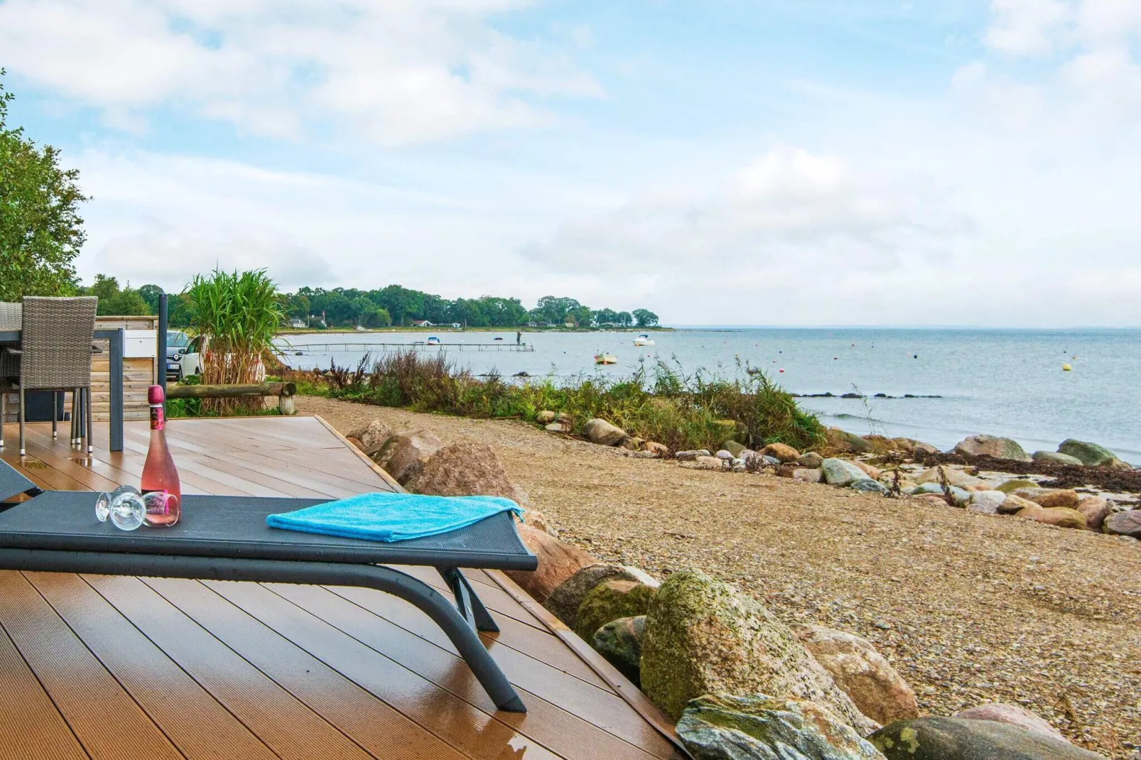 Panoramic Beach Retreat-By Traum-Water view