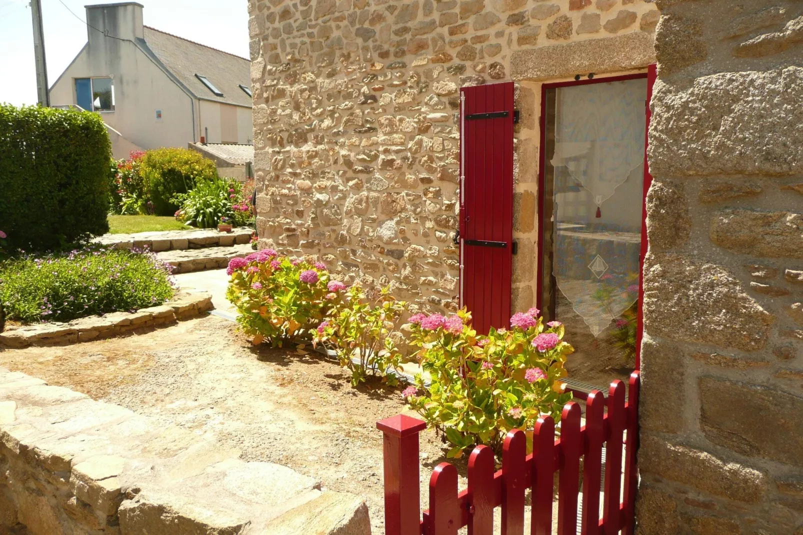 Steinhaus in Strandnähe Plouguerneau-Jardin d'été