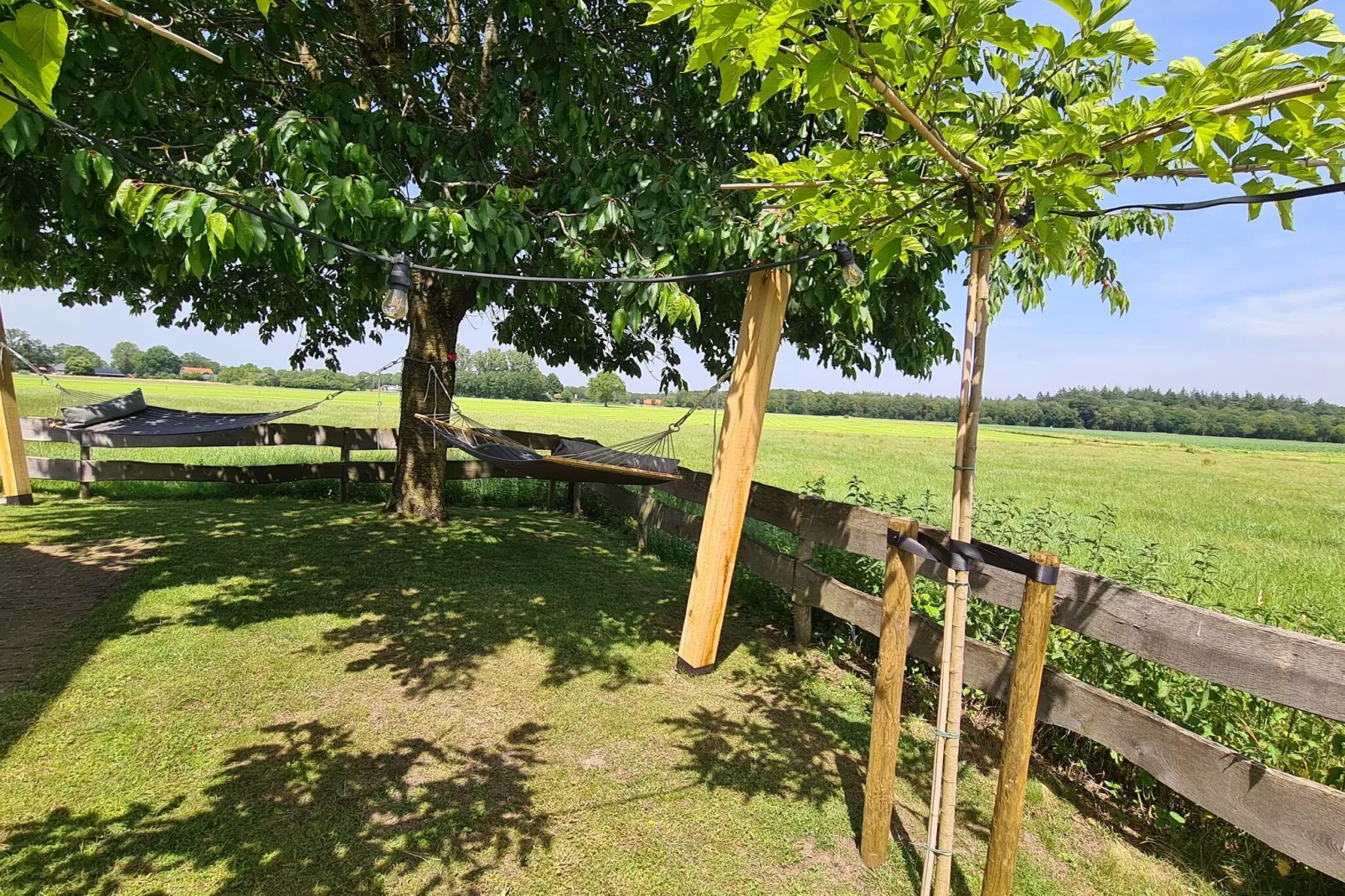 Wellness Home Rust en Ruimte-Gardens summer