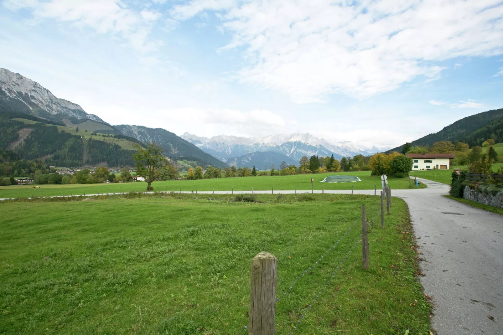 Chalet Madreit-Areas summer 1km