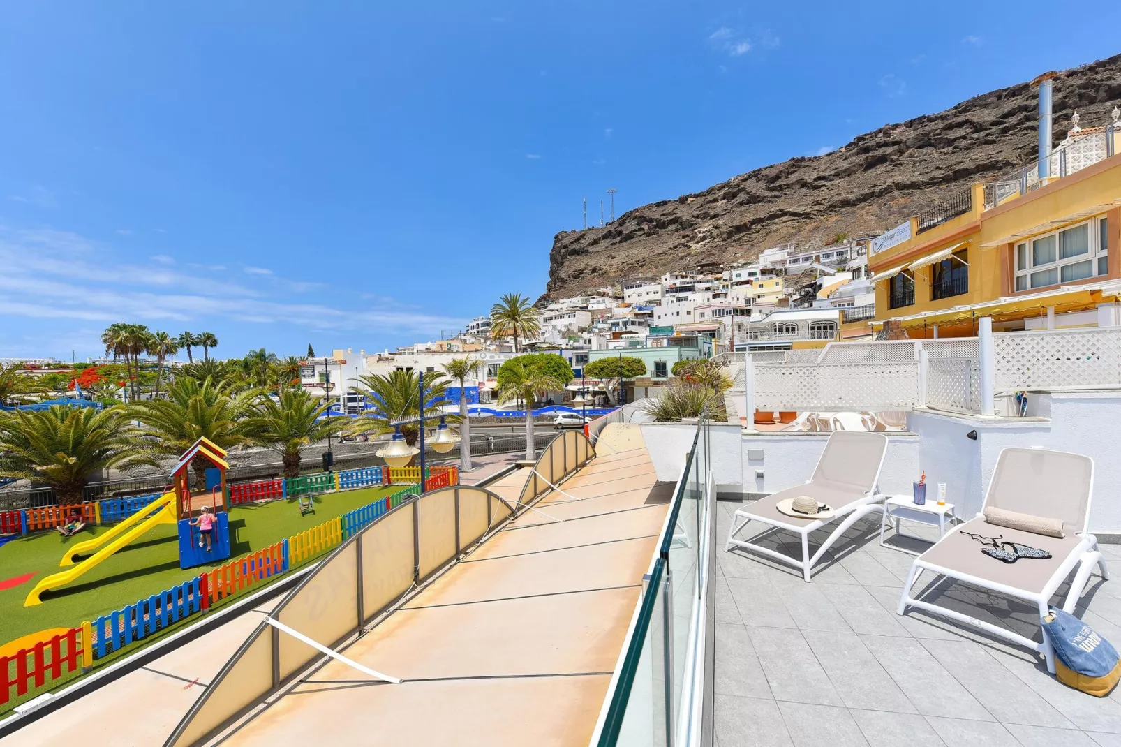 APARTMENT MOGÁN V&L-Vue d'été