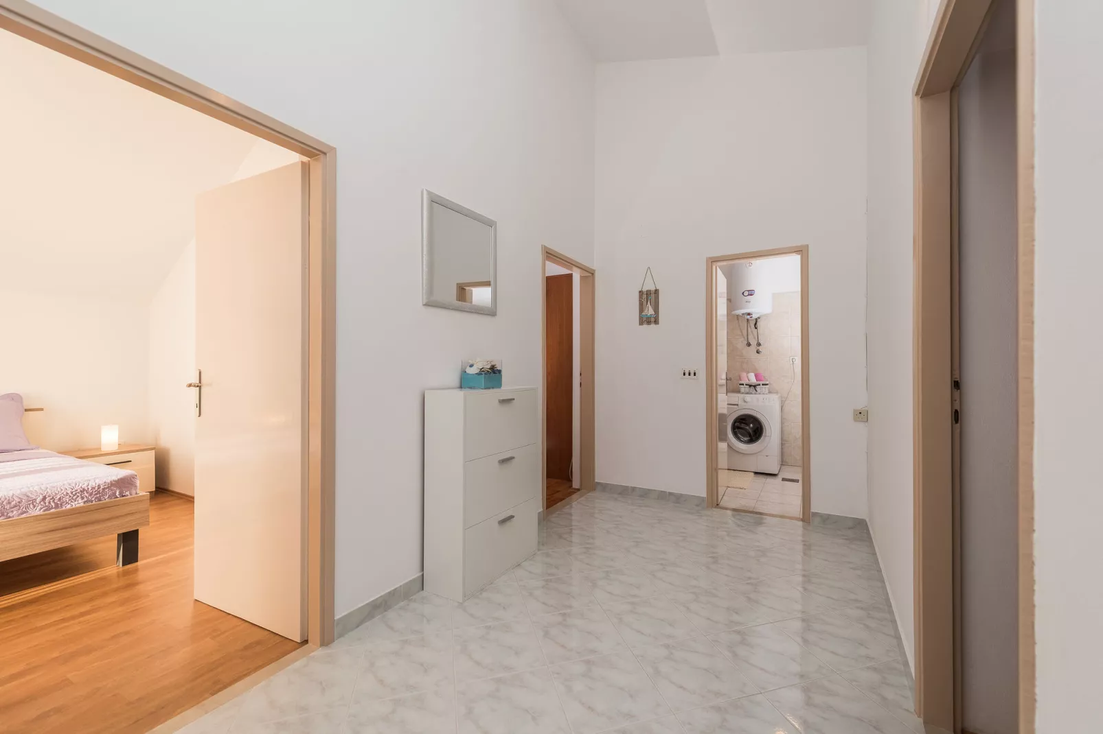 Apartment N i L-Landing