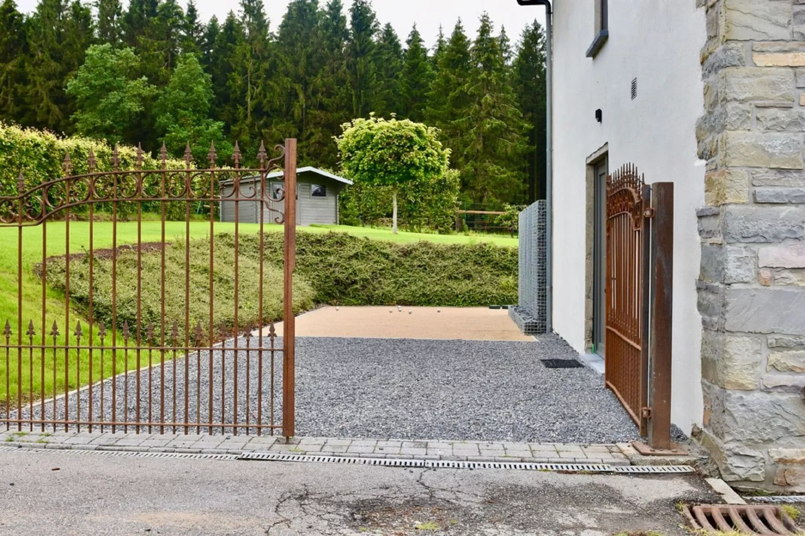 Au Pas de Cerf-Facilities