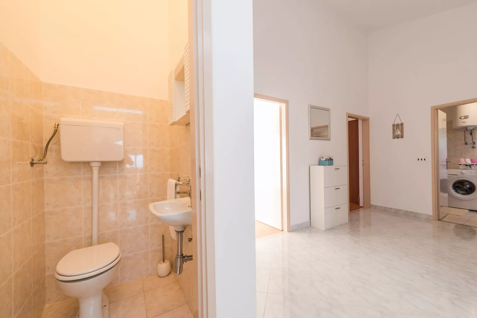 Apartment N i L-Bathroom