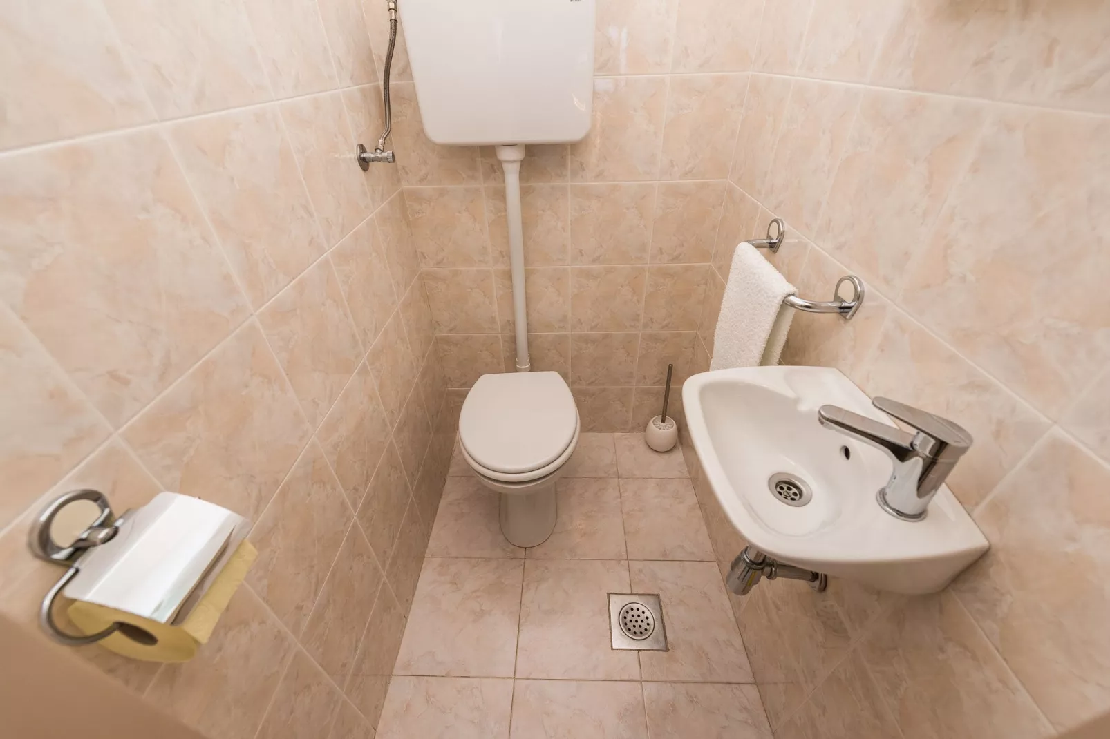 Apartment N i L-Bathroom