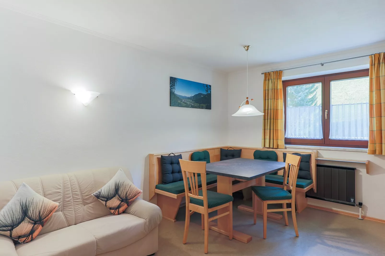 Appartement Riedmann-Dining room